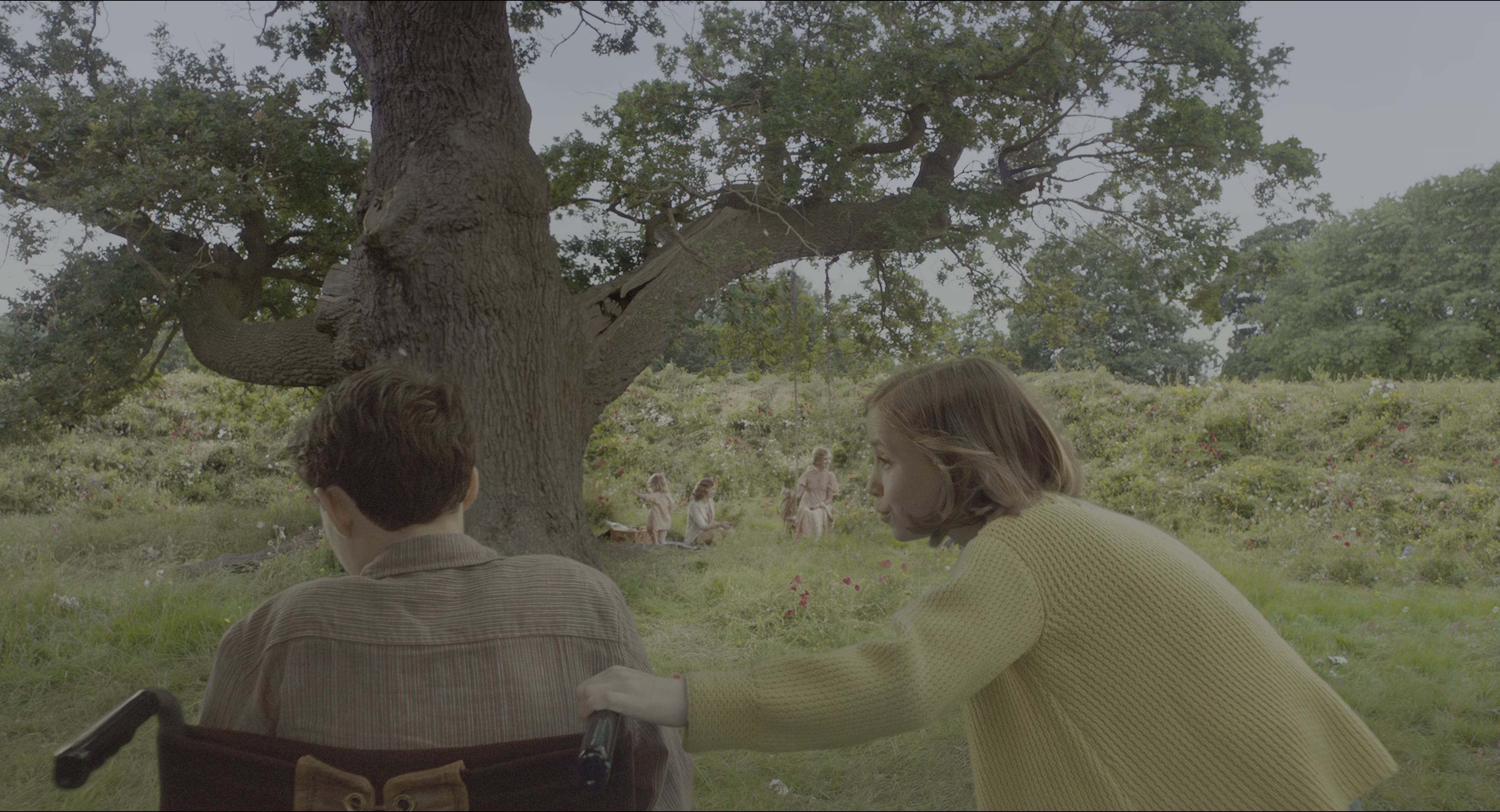 The Secret Garden (2020), wide, 1.85:1 — film still