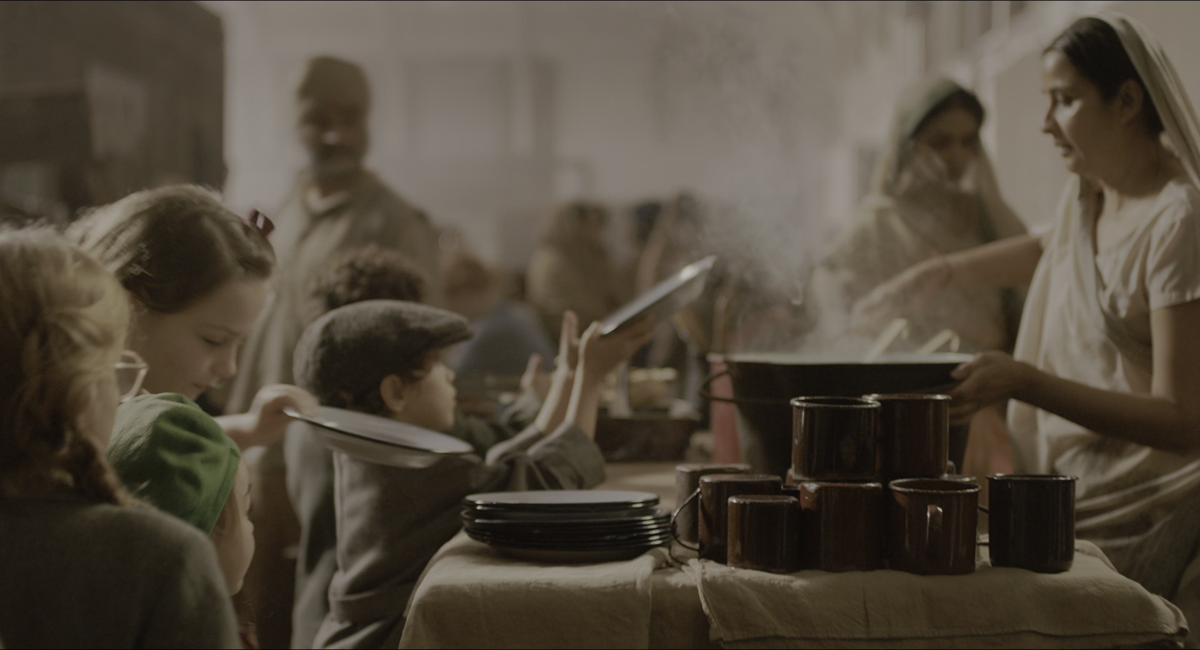 The Secret Garden (2020), wide, 1.85:1 — film still