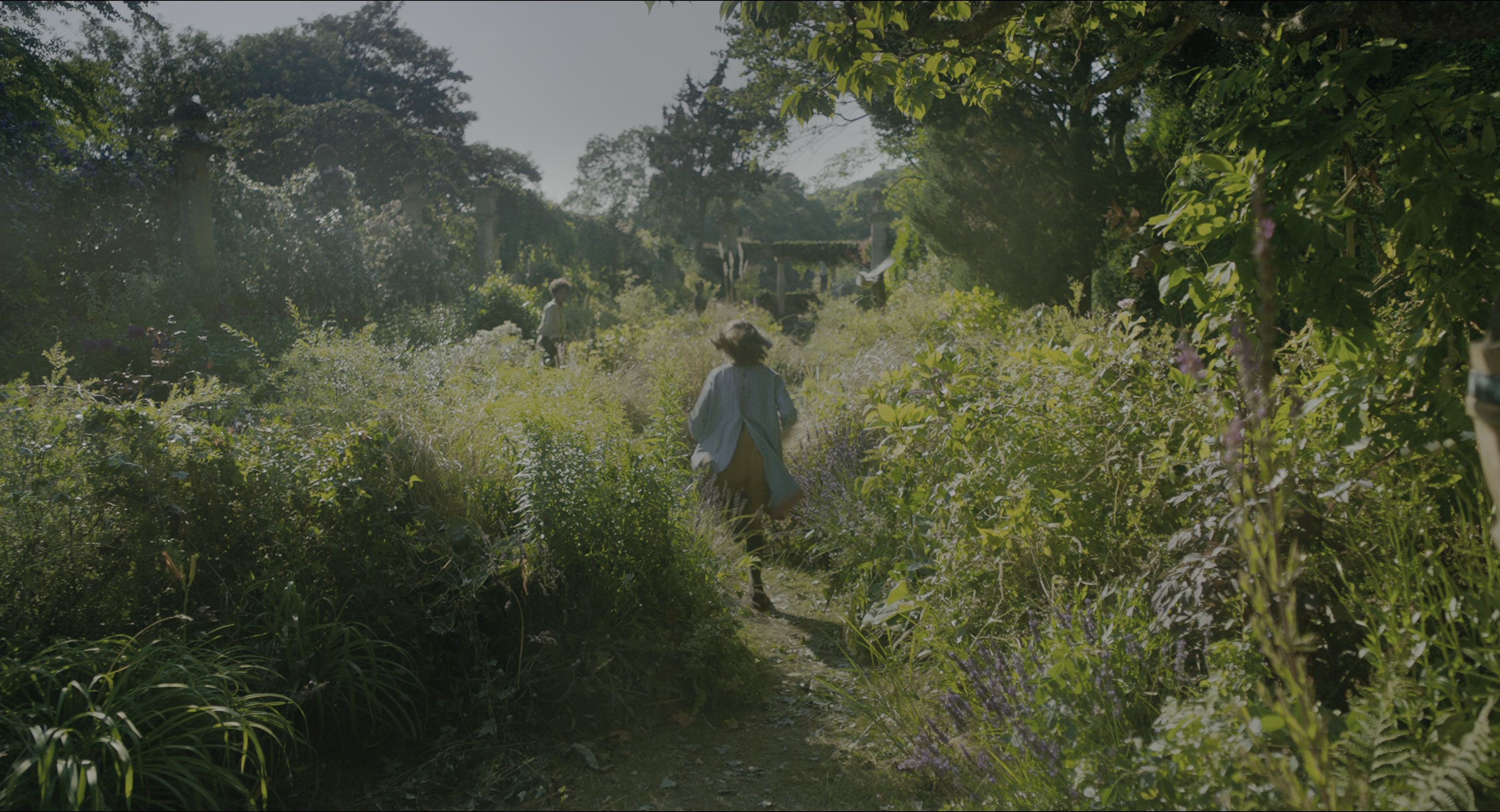The Secret Garden (2020), wide, 1.85:1 — film still