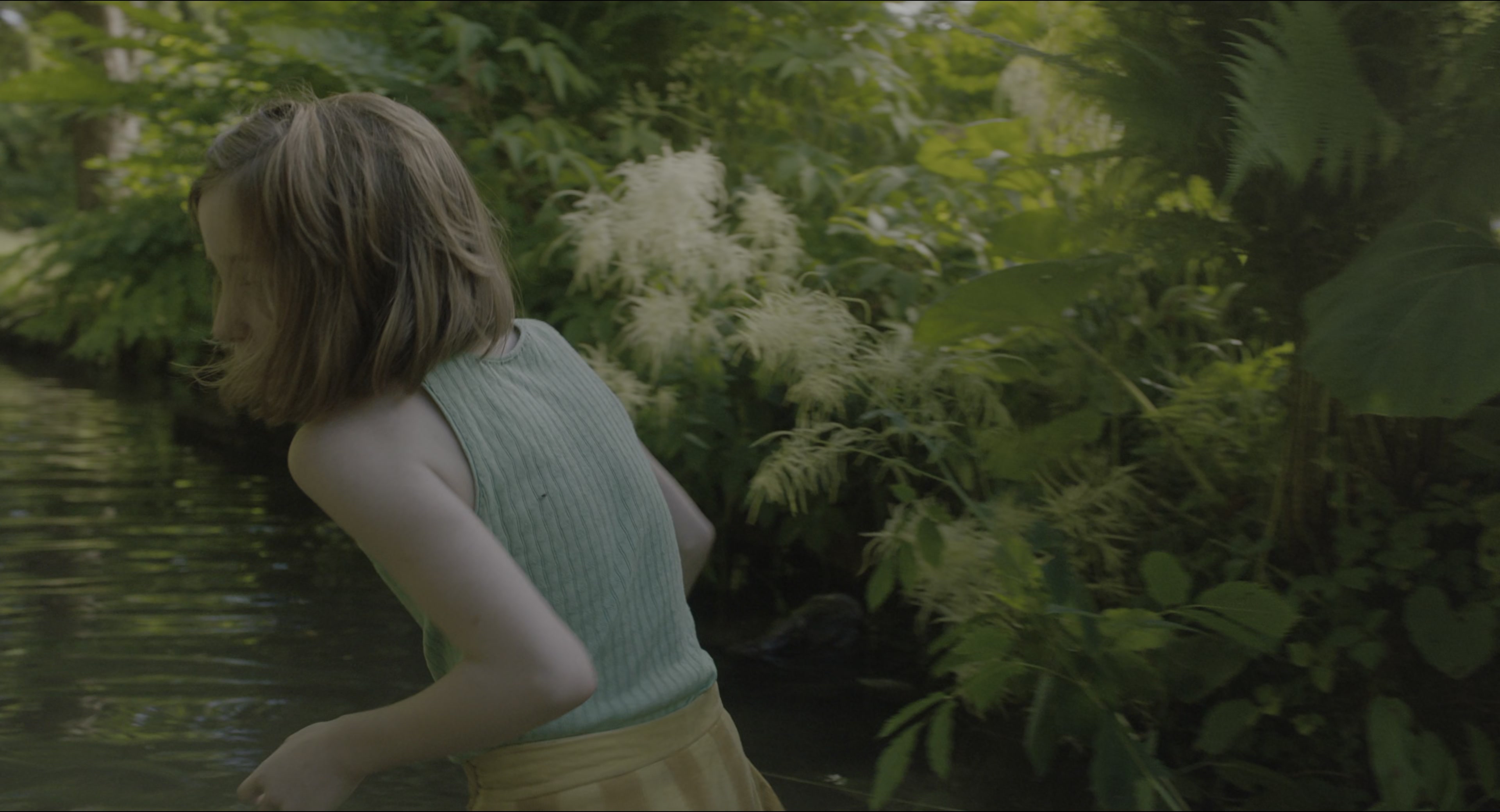 The Secret Garden (2020), wide, 1.85:1 — film still