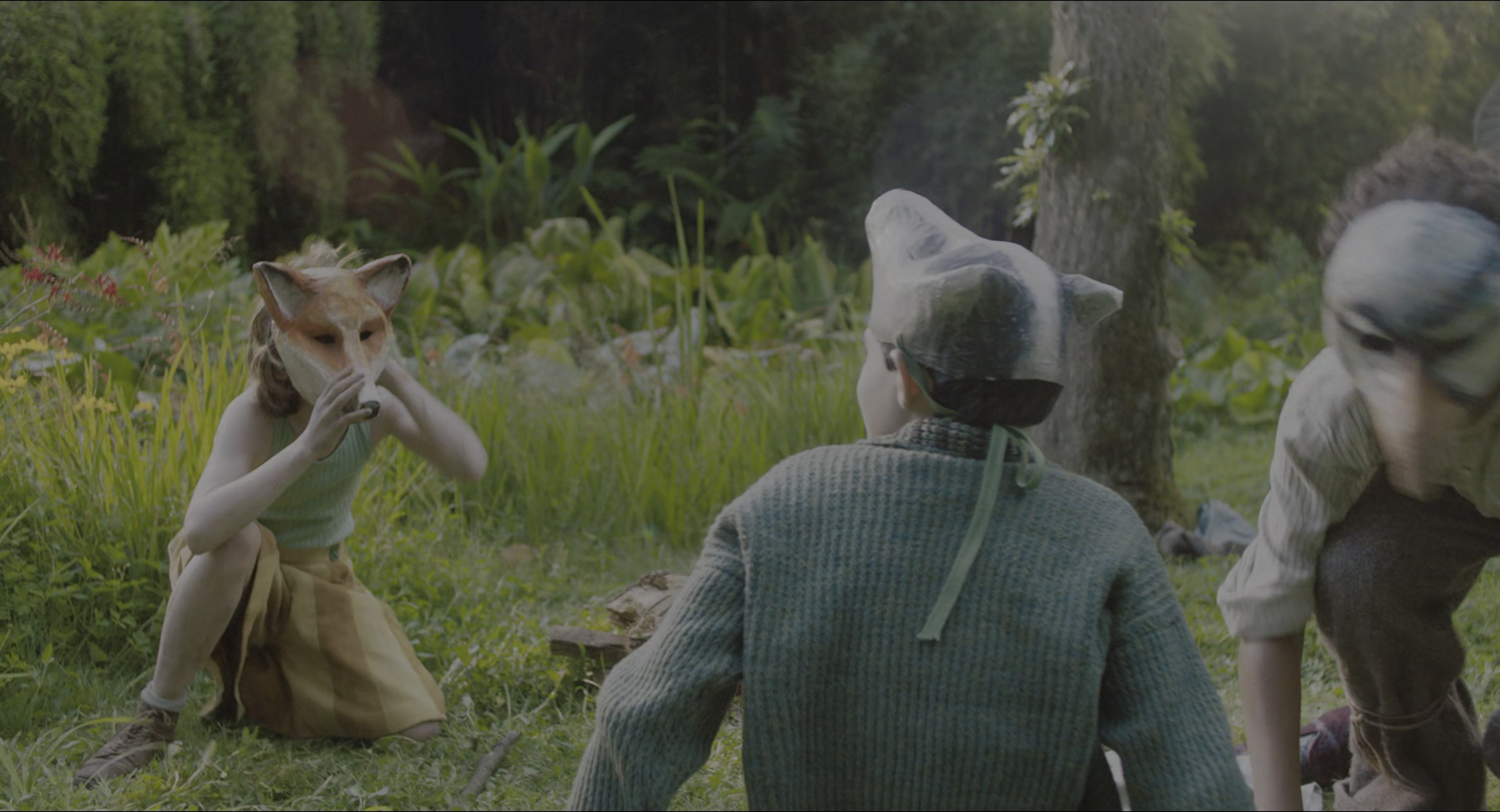 The Secret Garden (2020), wide, 1.85:1 — film still