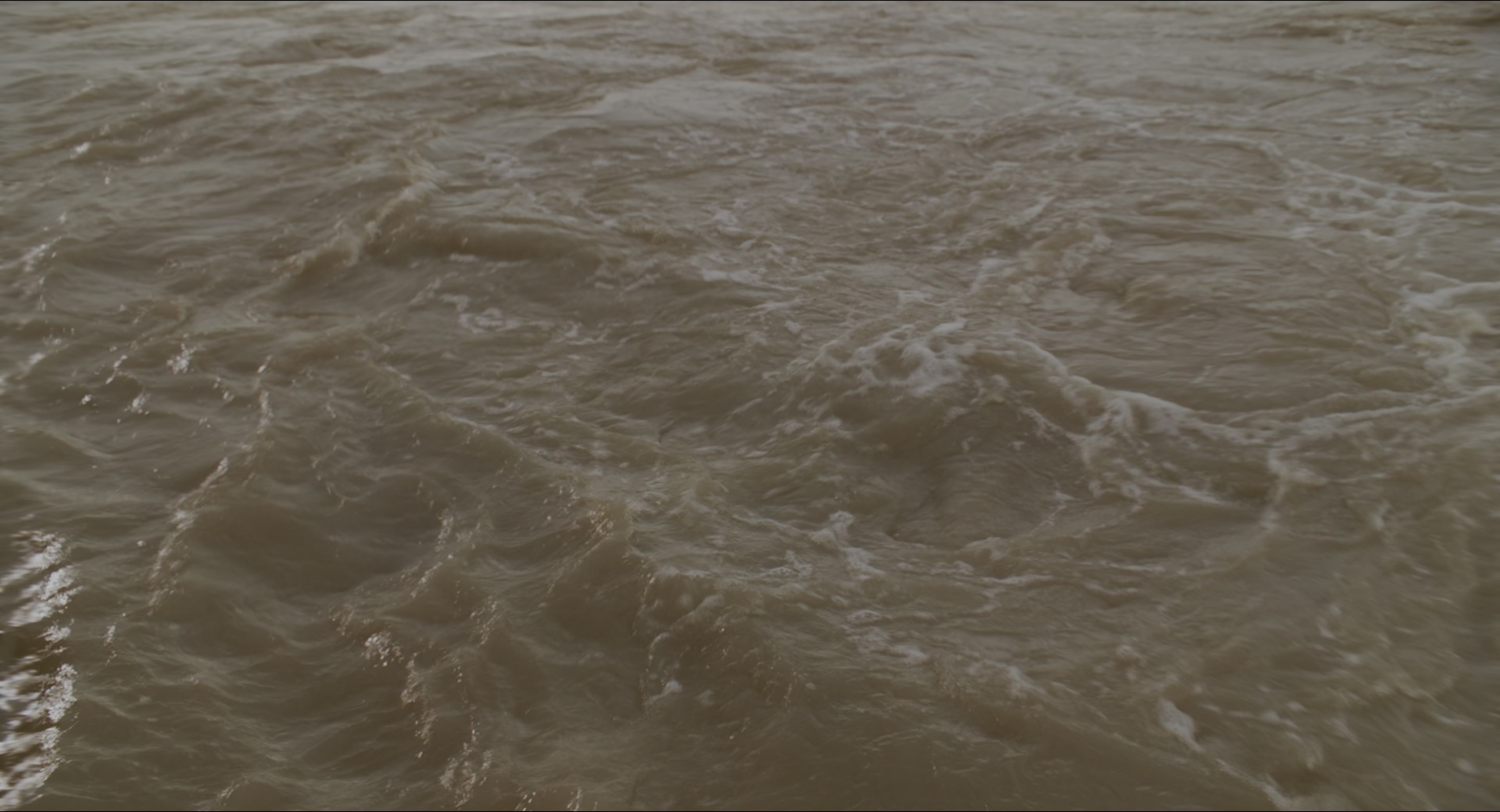 The Secret Garden (2020), wide, 1.85:1 — film still