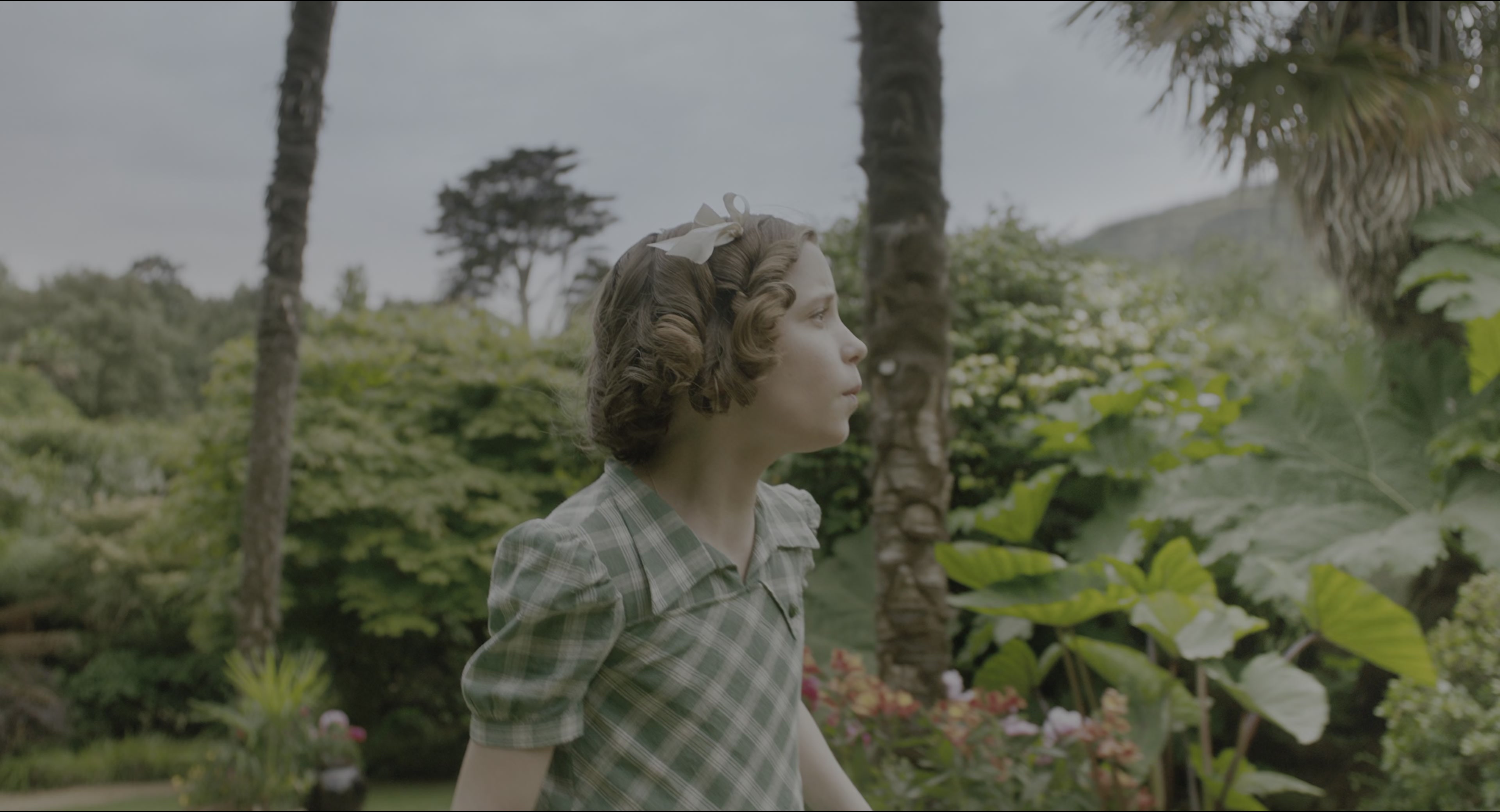 The Secret Garden (2020), wide, 1.85:1 — film still