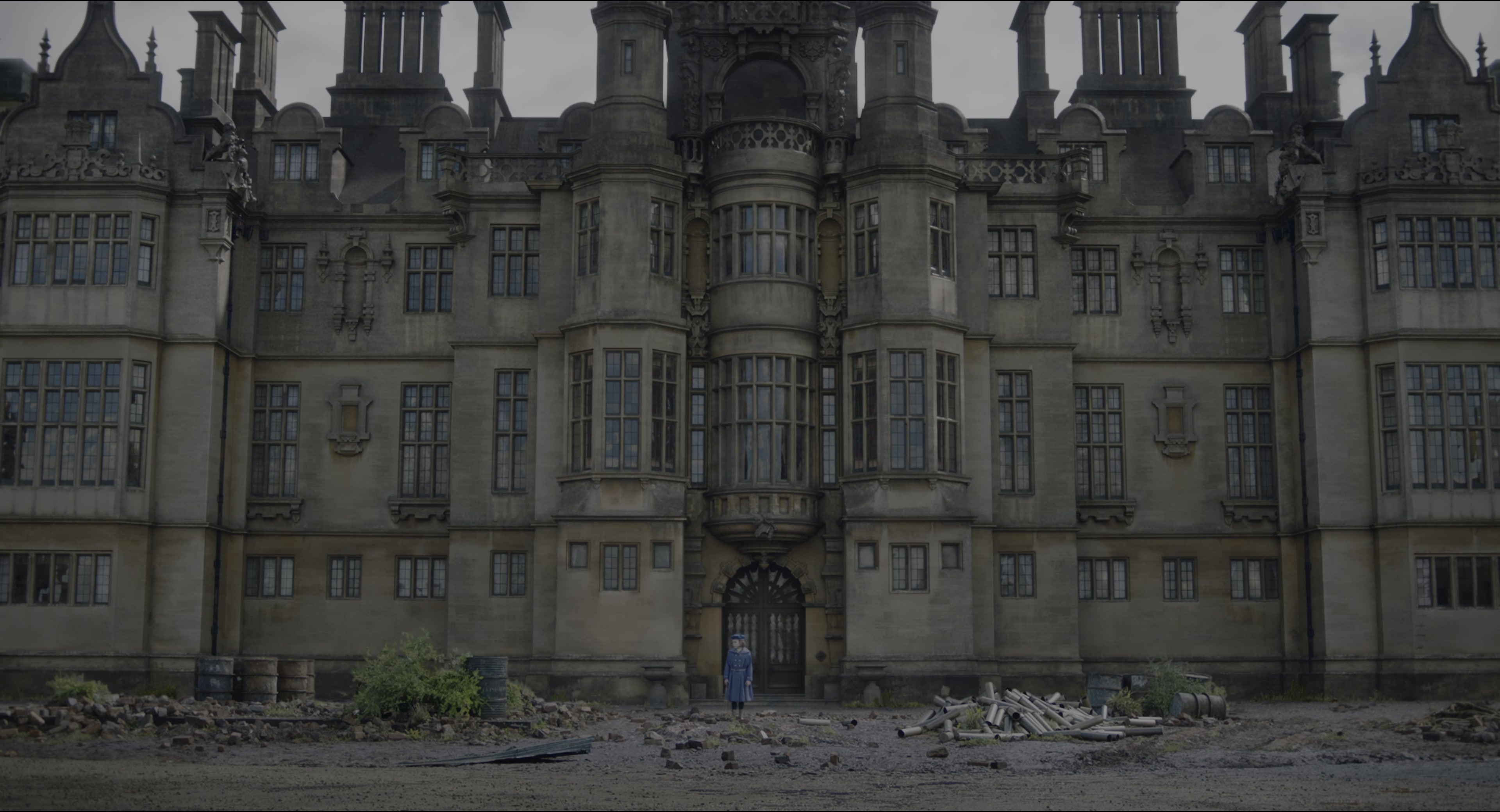 The Secret Garden (2020), wide, 1.85:1 — film still