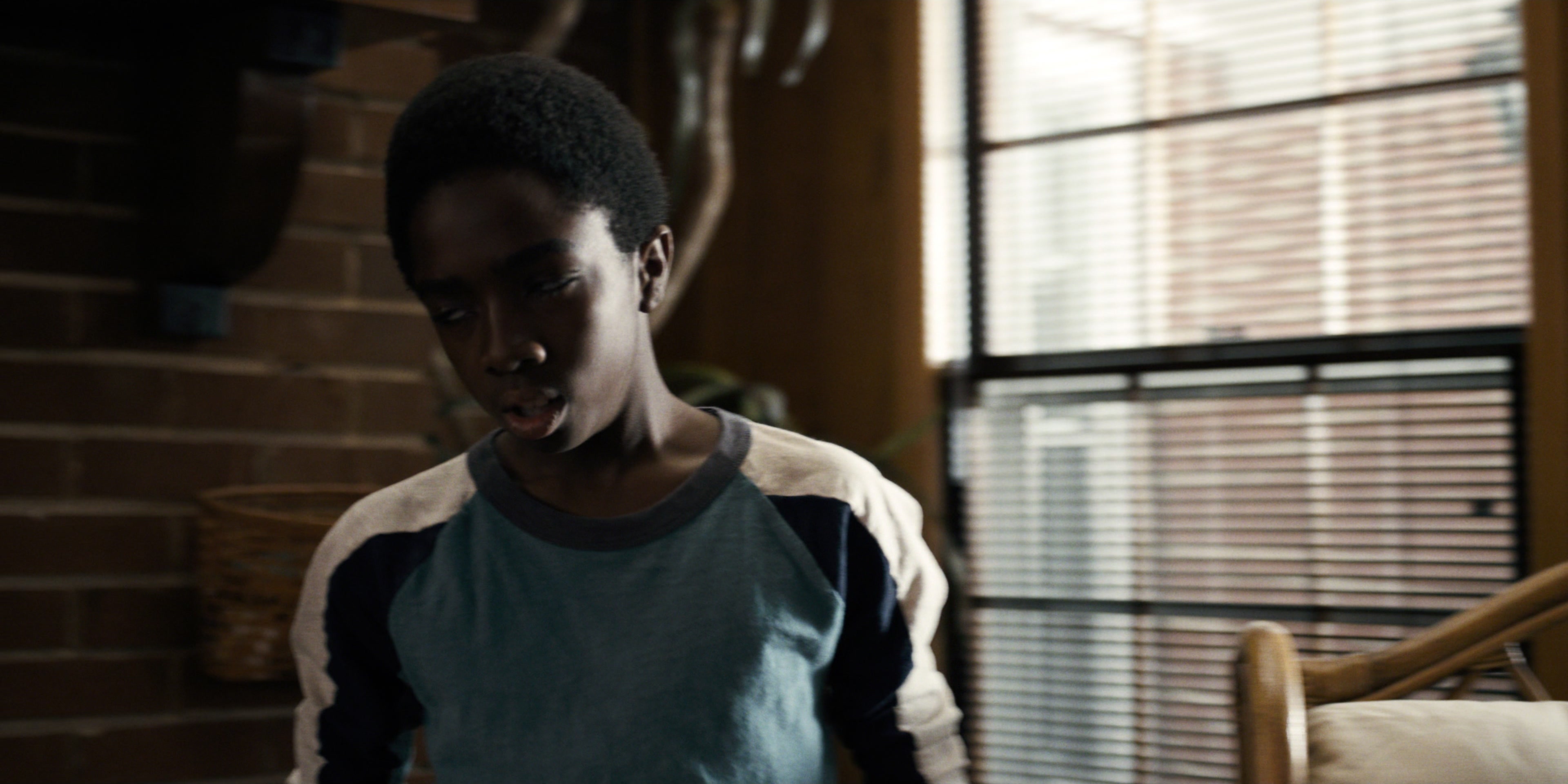 Stranger Things (2016), wide, 2.00:1 — film still