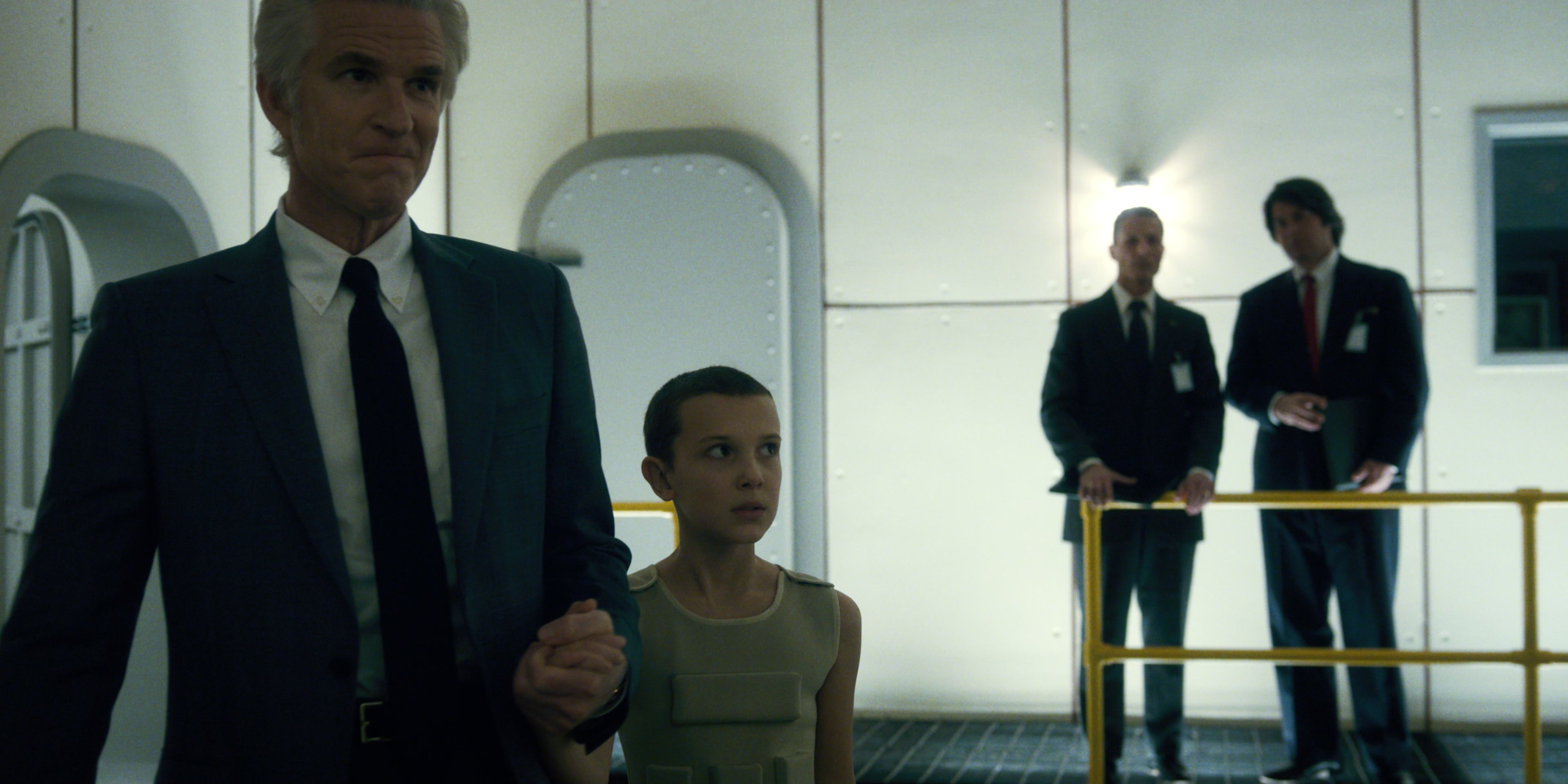 Stranger Things (2016), wide, 2.00:1 — film still
