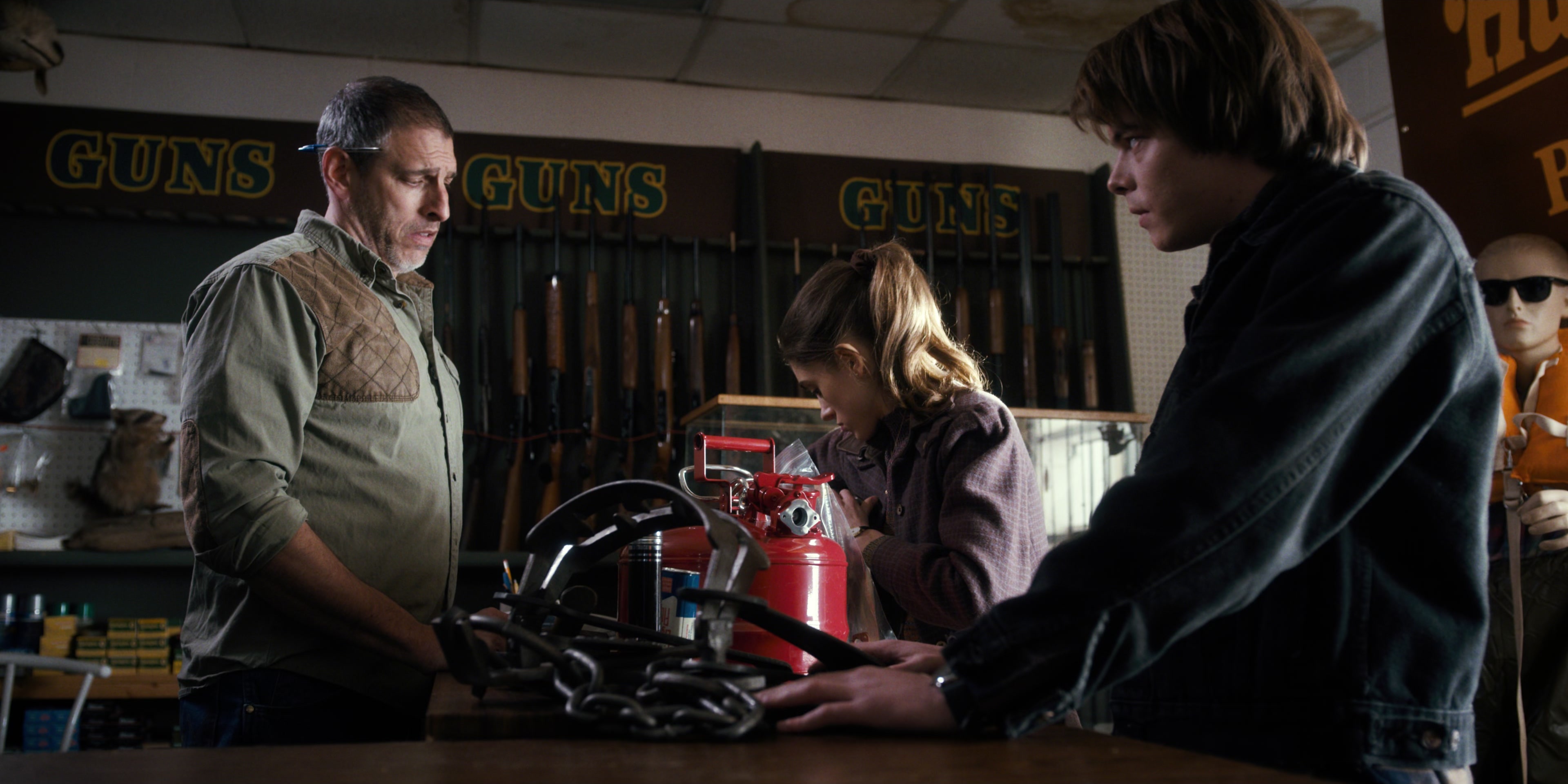 Stranger Things (2016), wide, 2.00:1 — film still