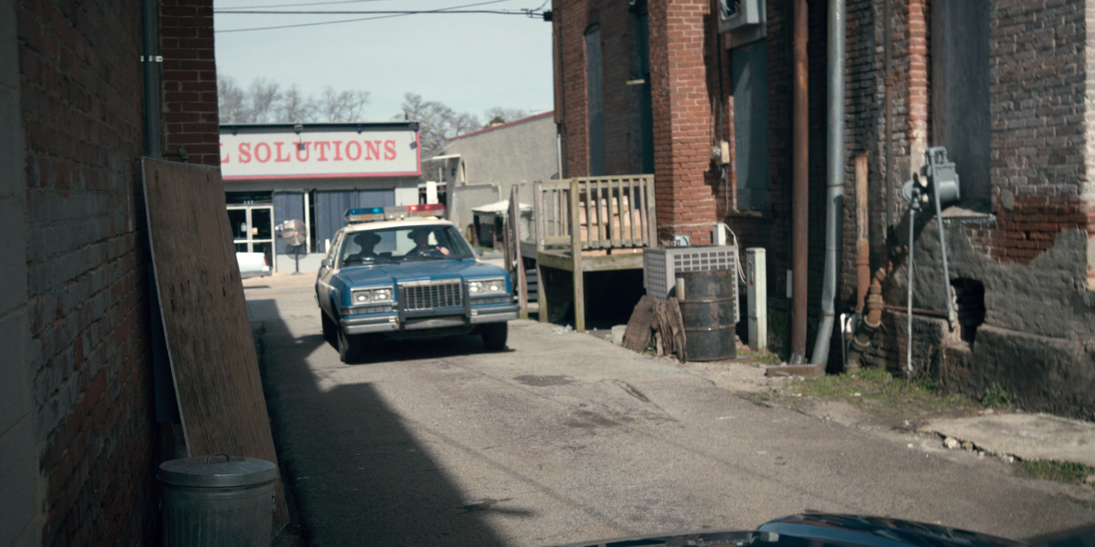 Stranger Things (2016), wide, 2.00:1 — film still