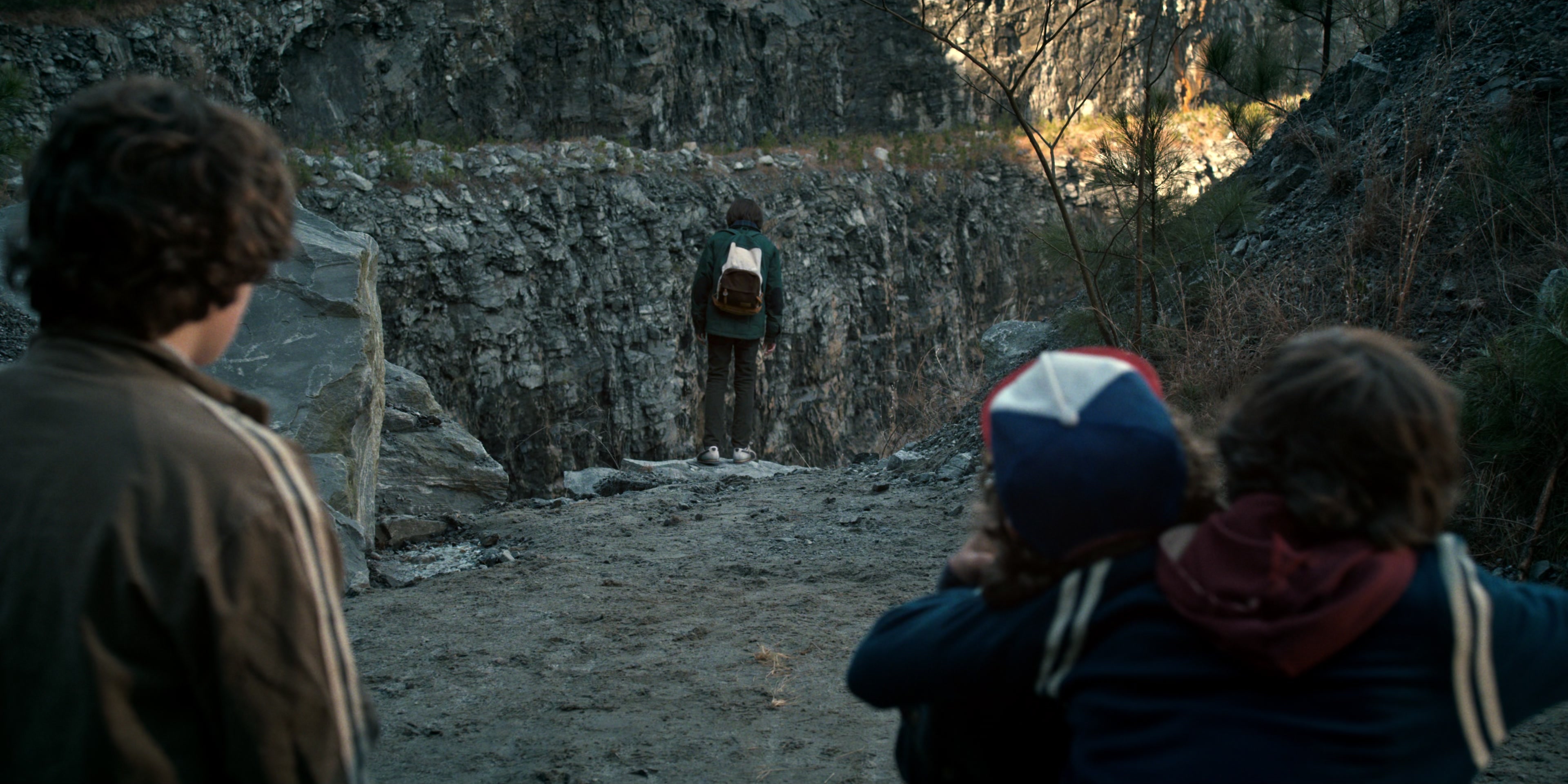 Stranger Things (2016), wide, 2.00:1 — film still