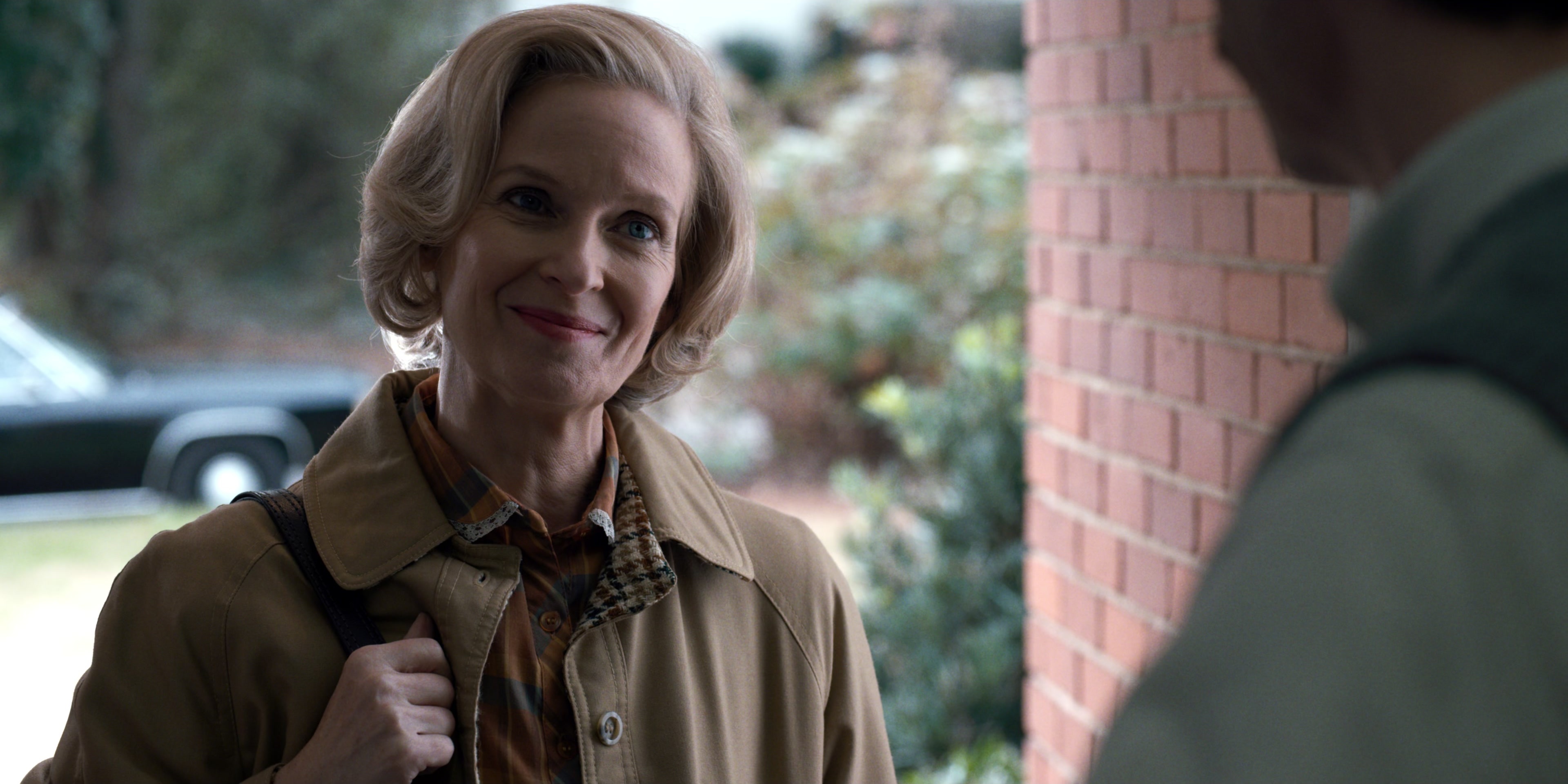 Stranger Things (2016), medium, 2.00:1 — film still