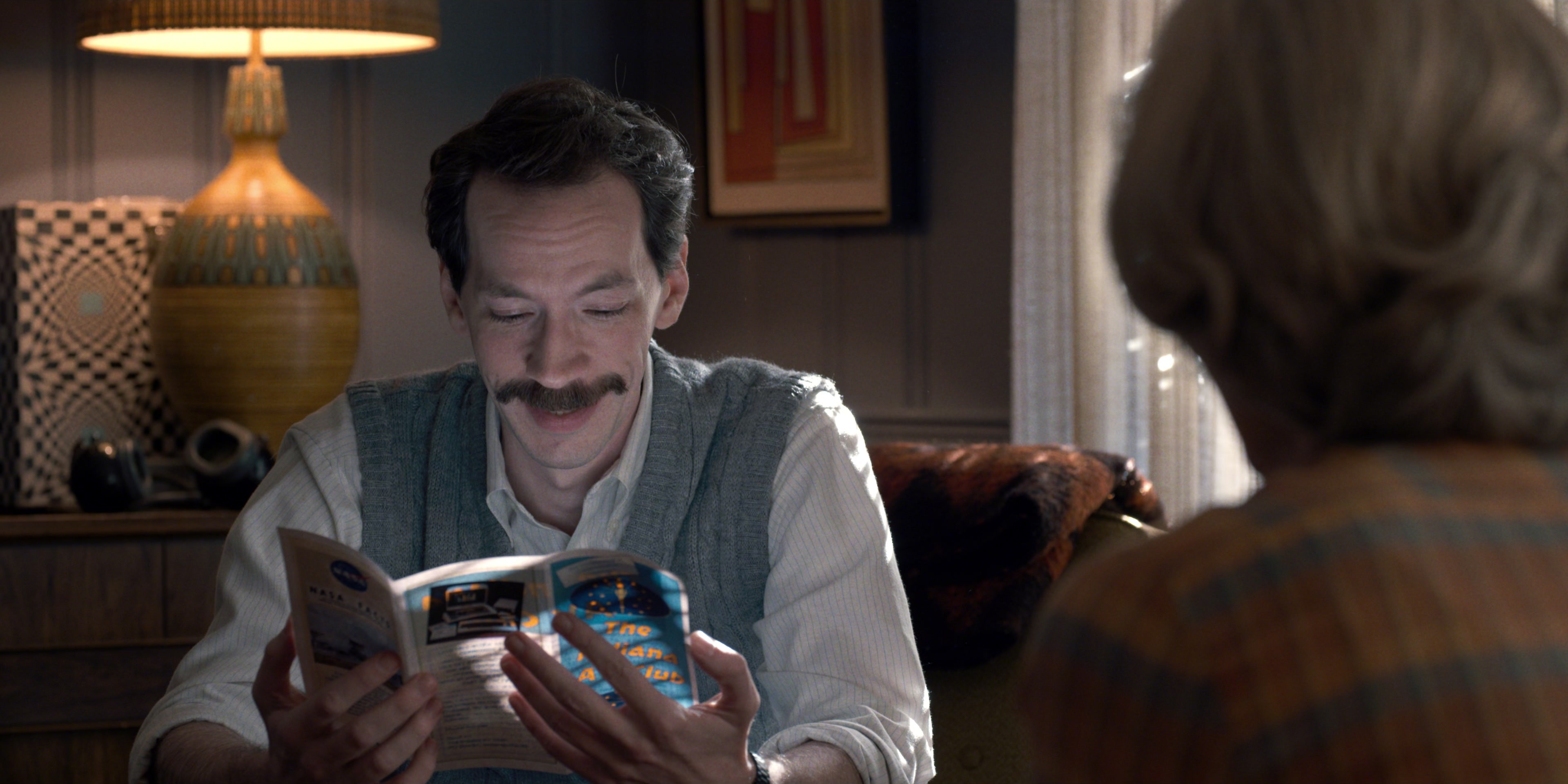 Stranger Things (2016), wide, 2.00:1 — film still