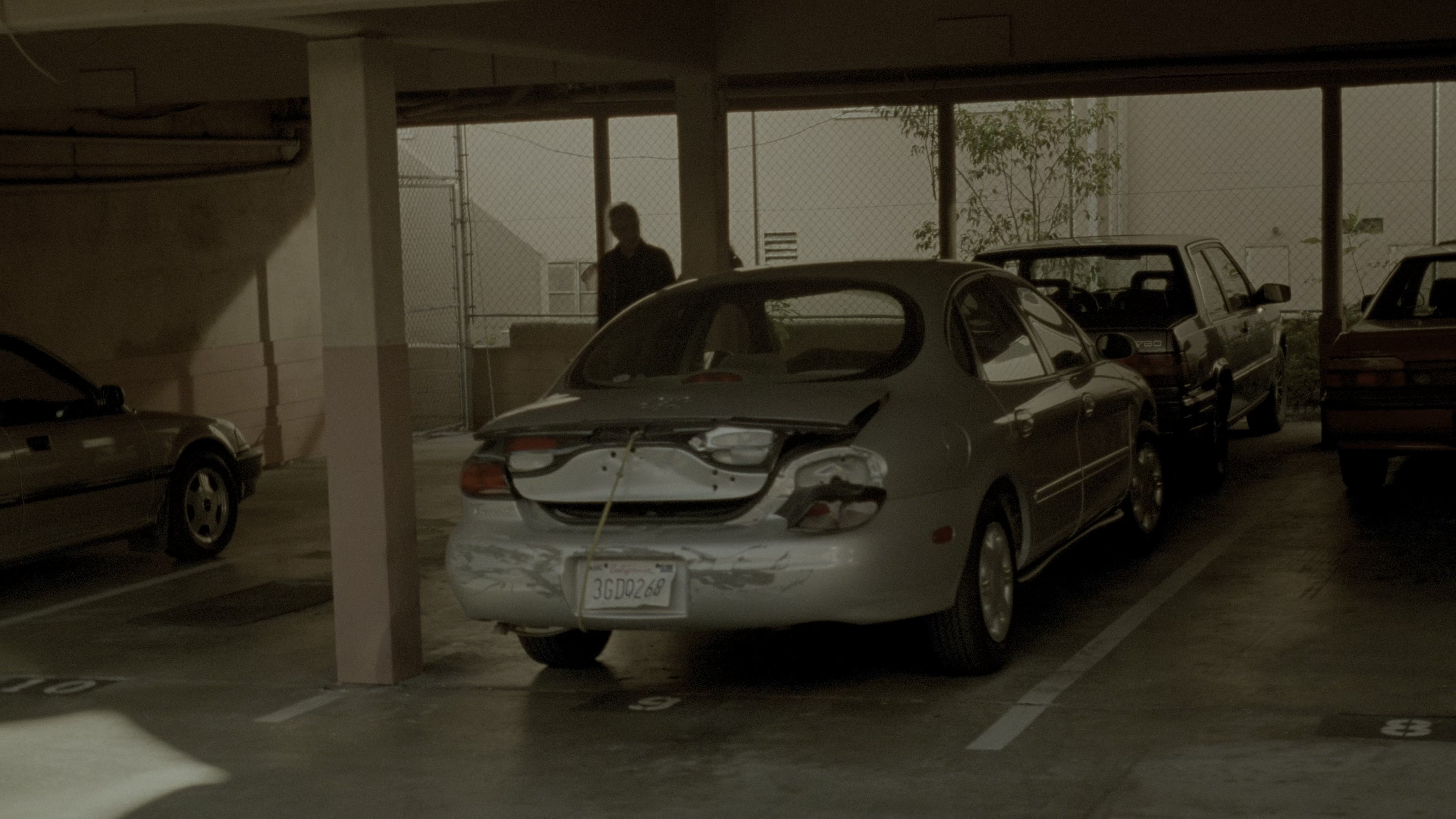 The Limey (1999), wide, 1.78:1 — film still