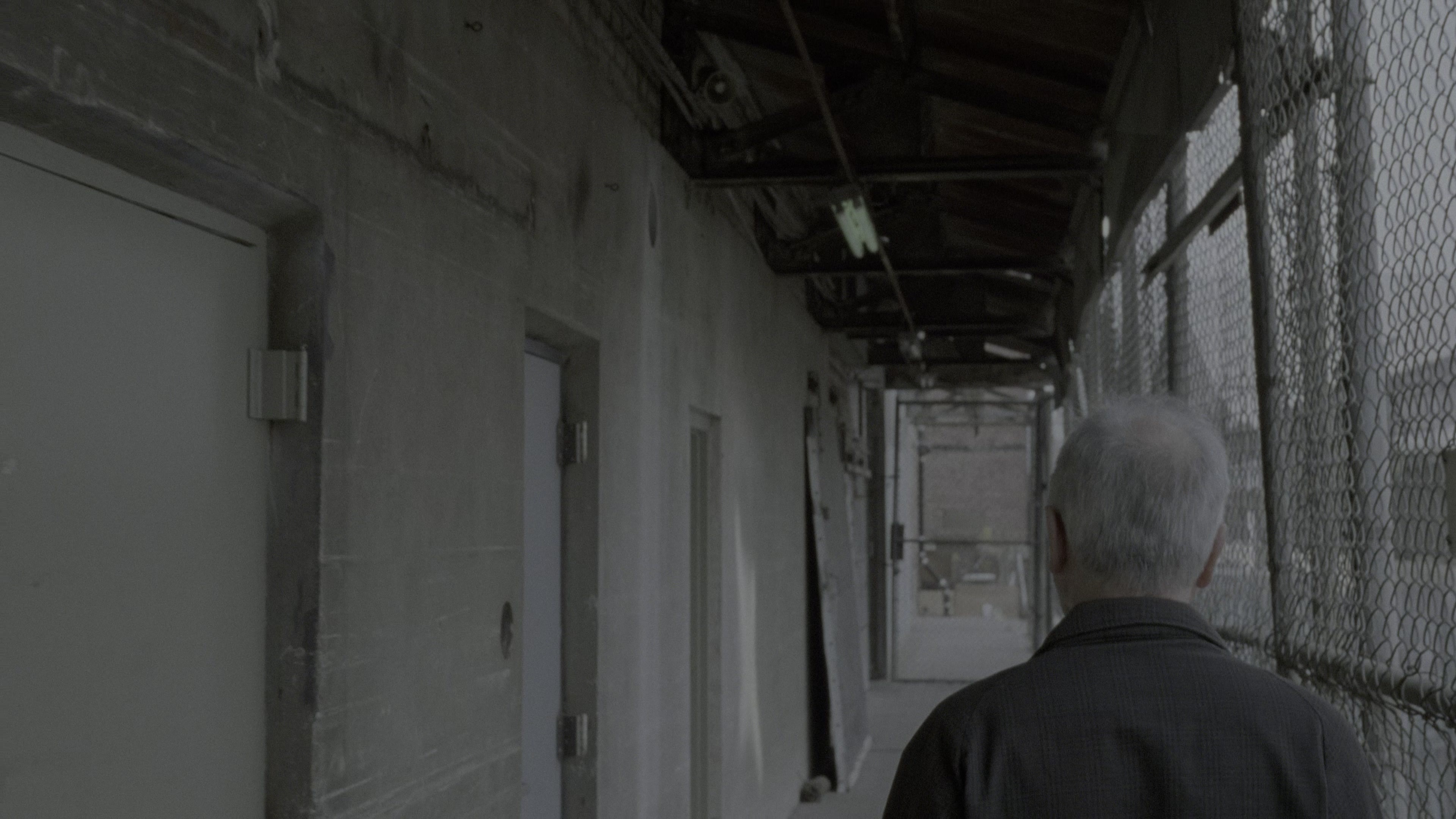 The Limey (1999), wide, 1.78:1 — film still