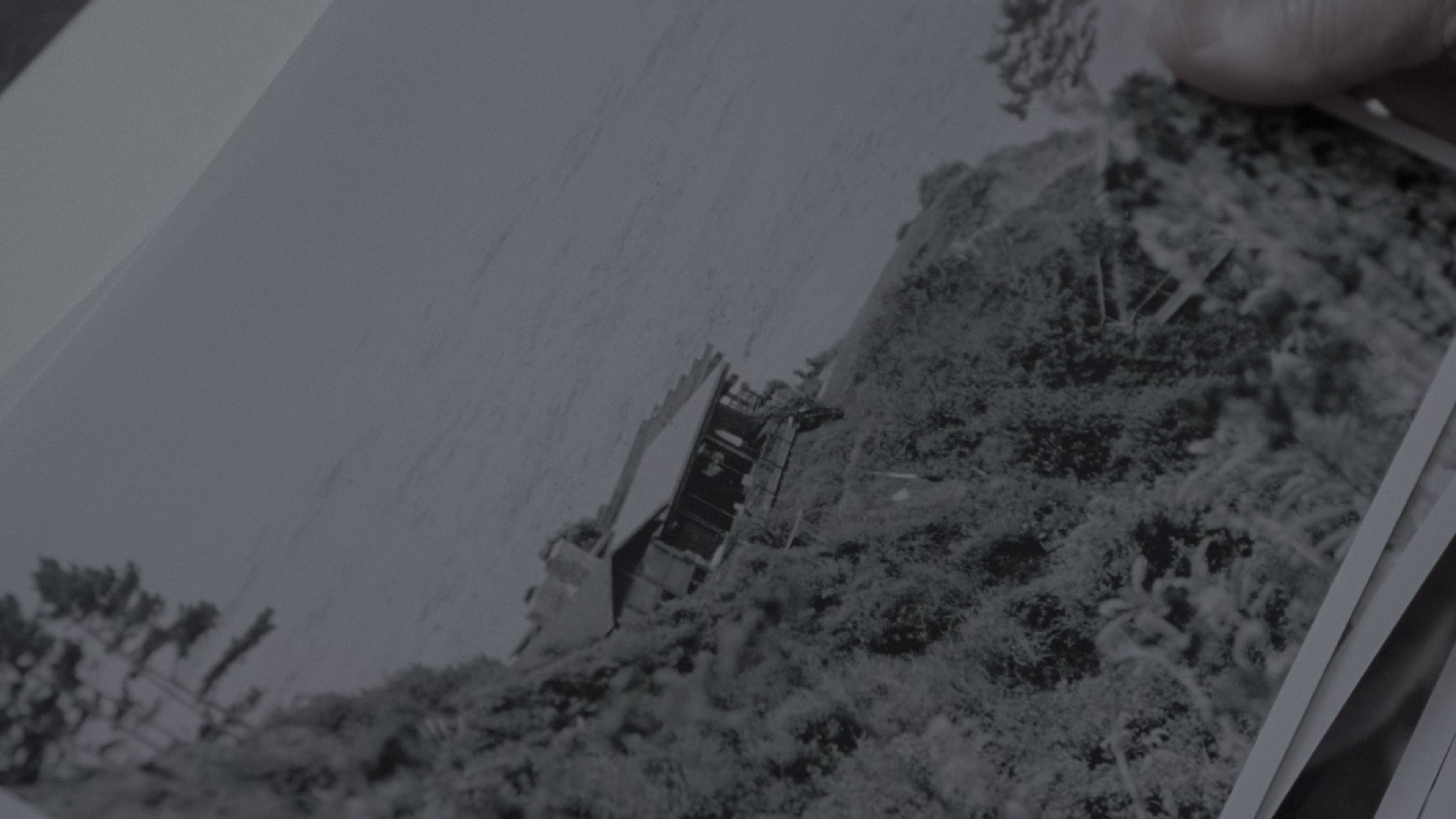 The Limey (1999), wide, 1.78:1 — film still