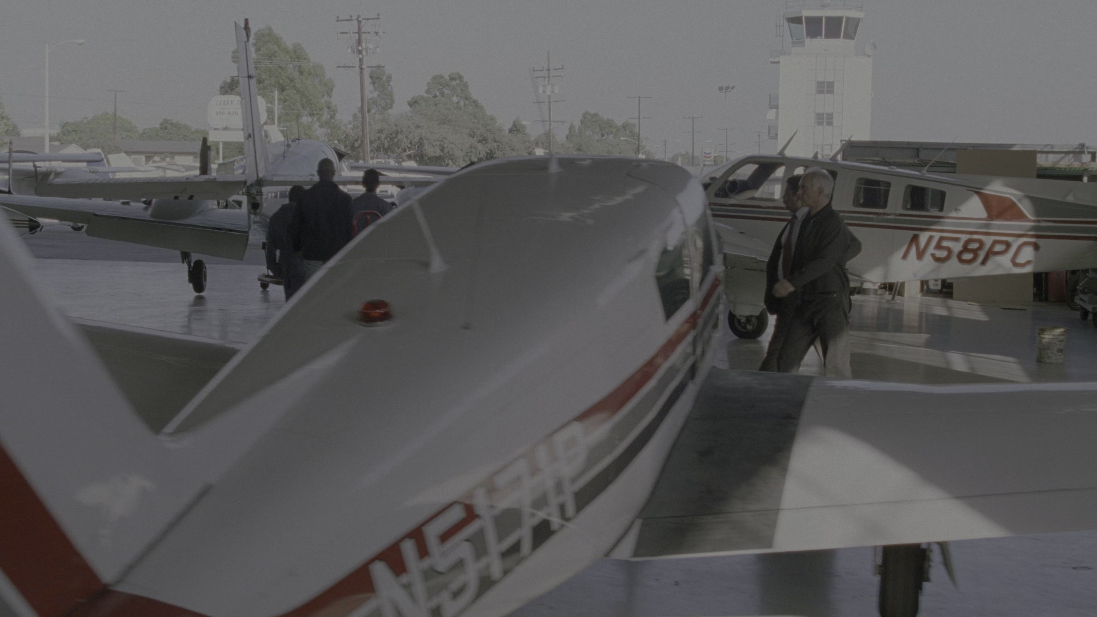 The Limey (1999), wide, 1.78:1 — film still