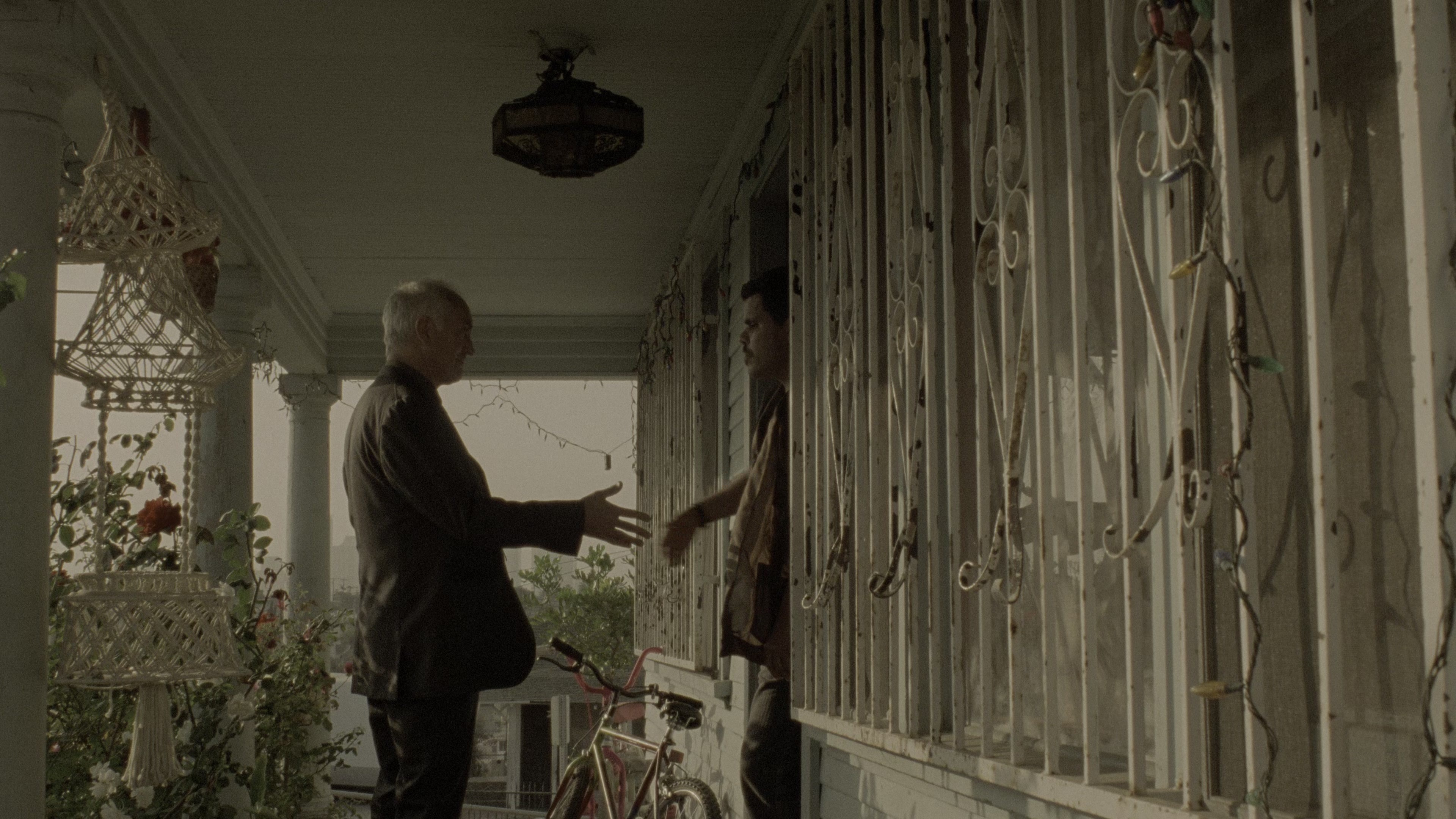 The Limey (1999), wide, 1.78:1 — film still
