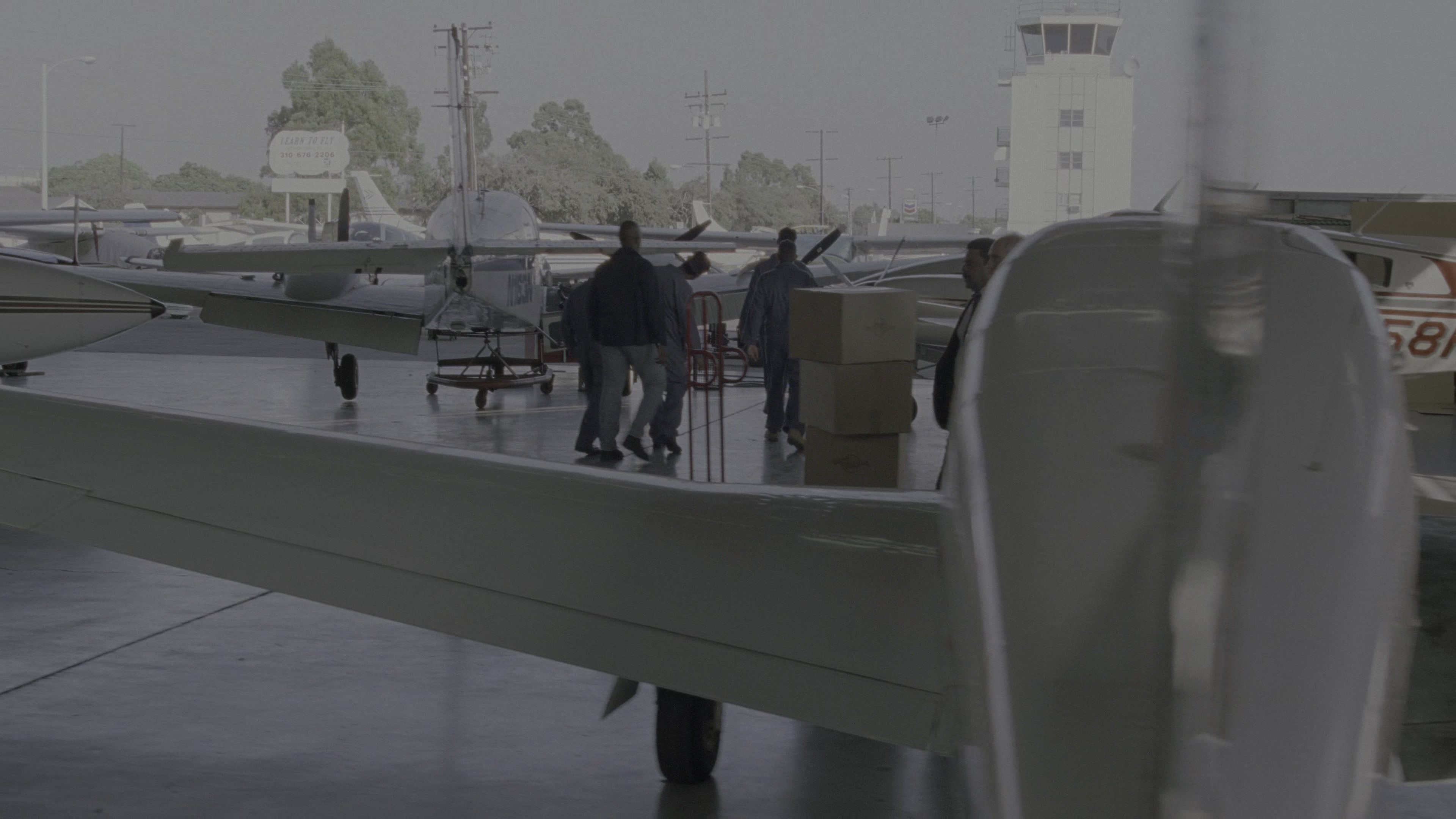 The Limey (1999), wide, 1.78:1 — film still