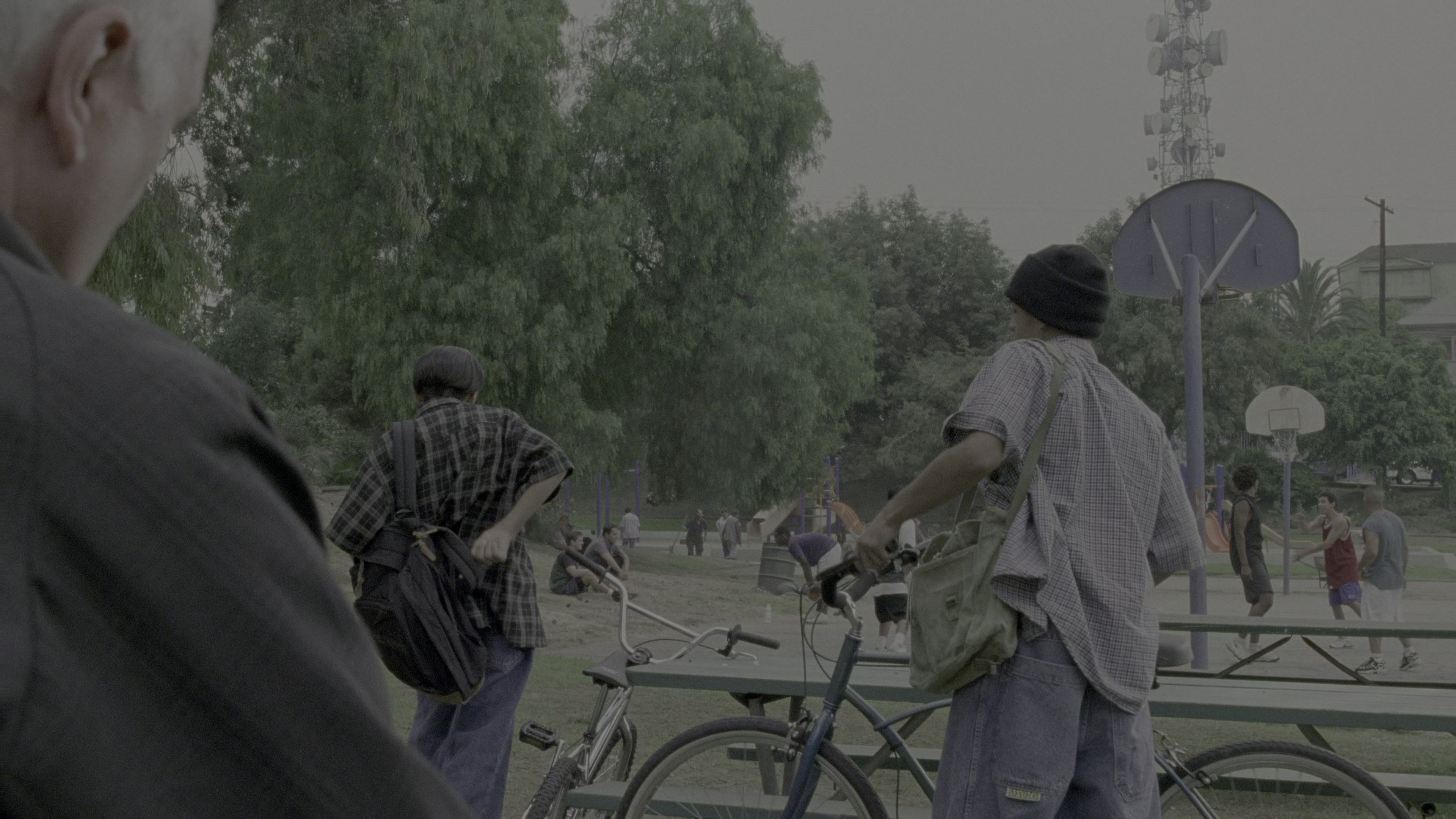 The Limey (1999), wide, 1.78:1 — film still