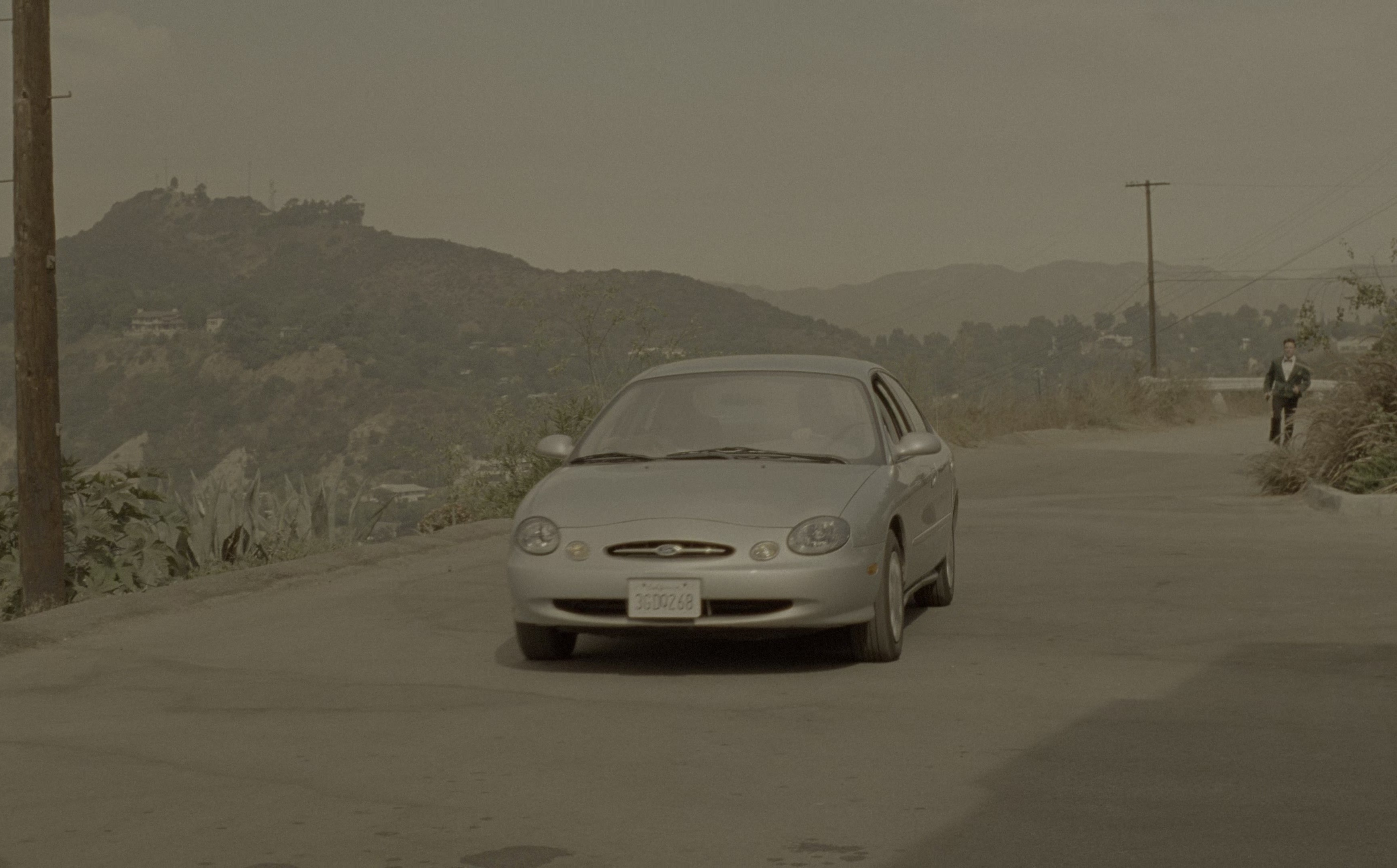 The Limey (1999), wide, 1.61:1 — film still
