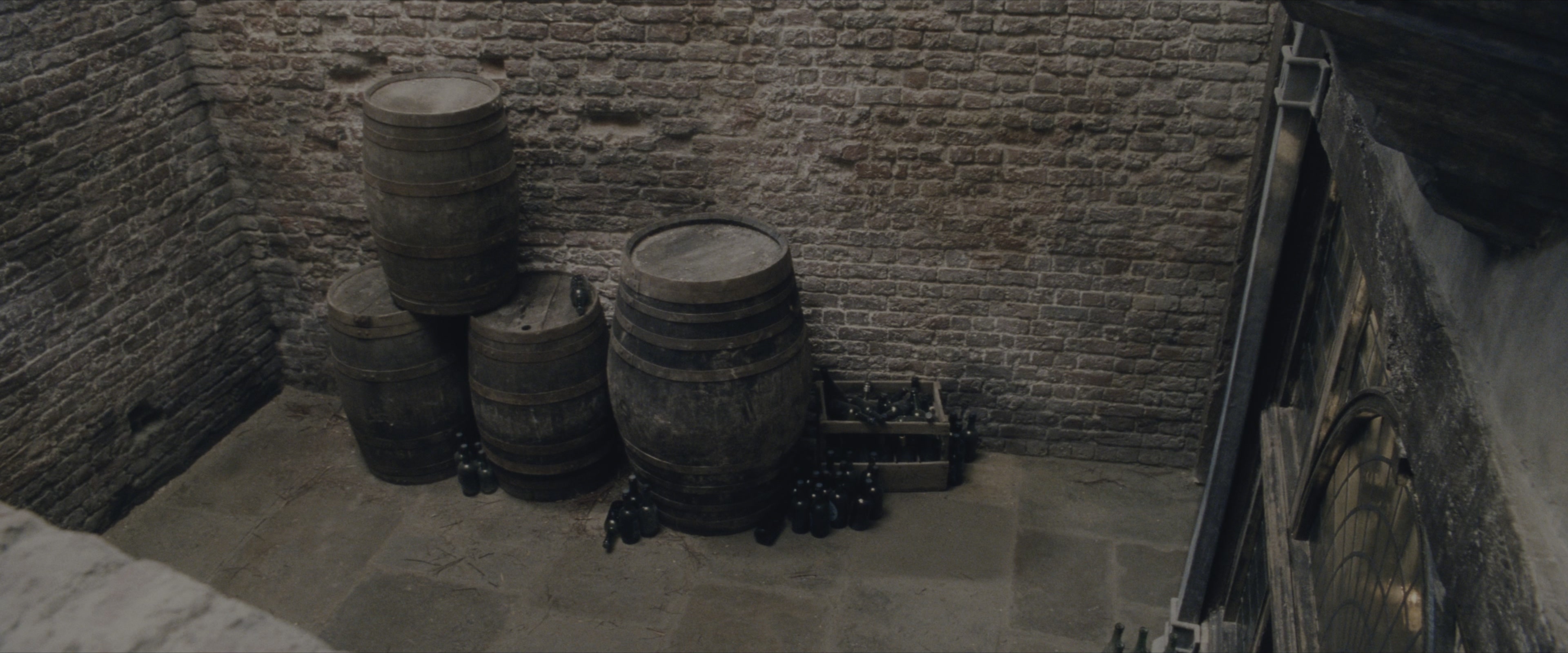 Harry Potter and the Sorcerer's Stone (2001), wide, 2.40:1 — film still