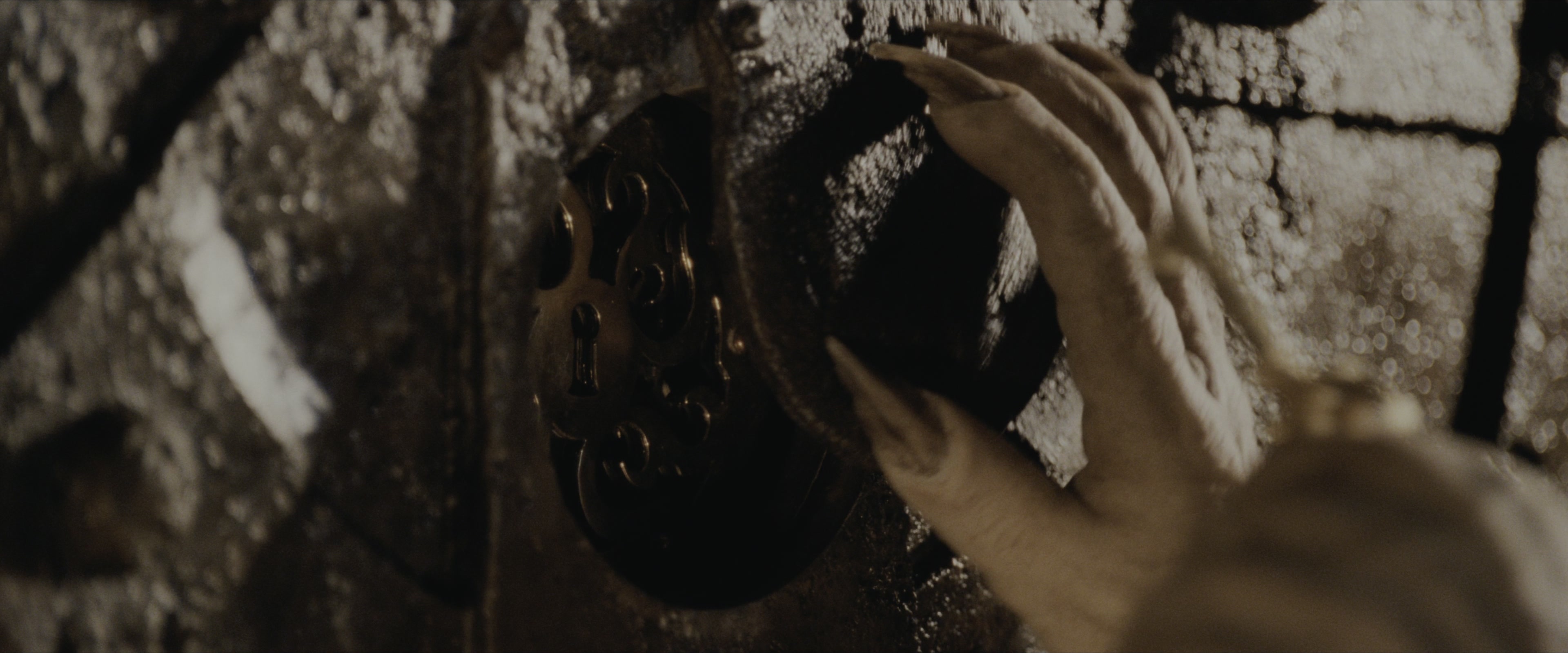 Harry Potter and the Sorcerer's Stone (2001), wide, 2.40:1 — film still