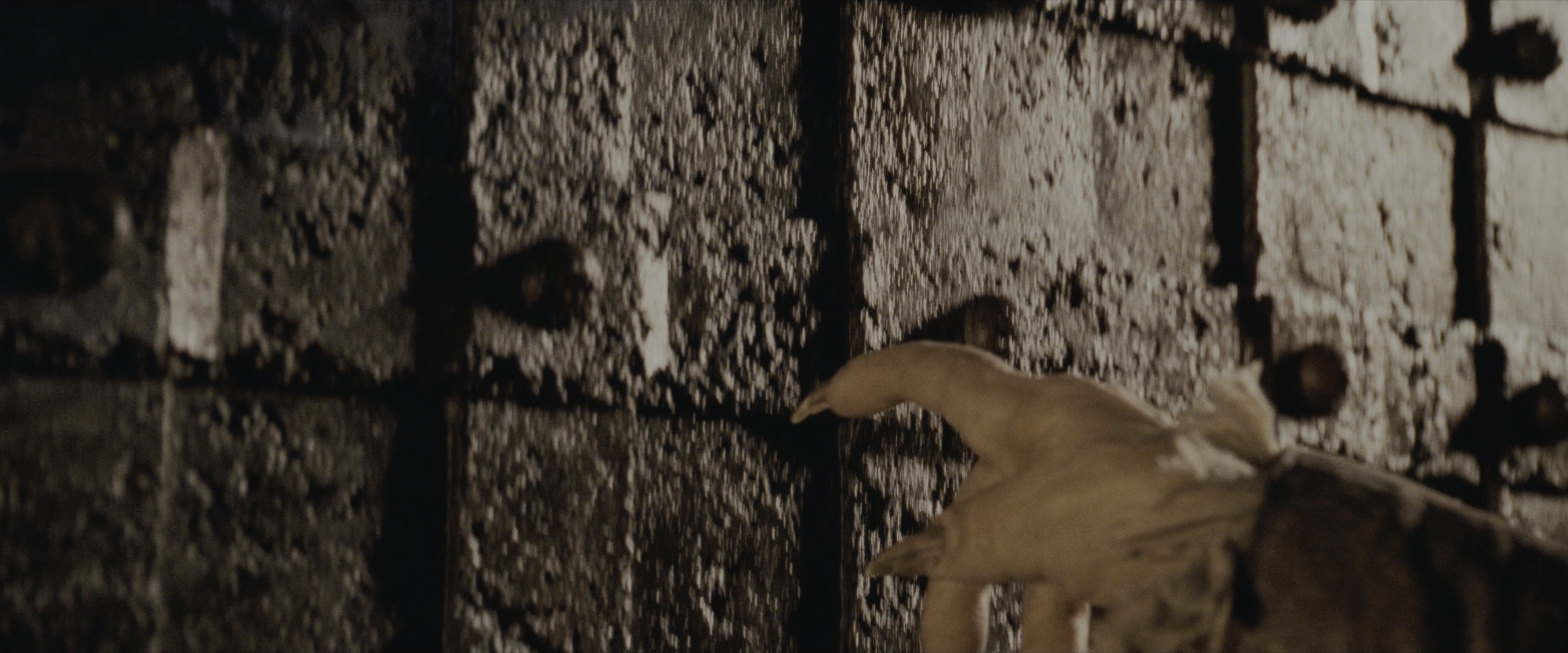 Harry Potter and the Sorcerer's Stone (2001), wide, 2.40:1 — film still