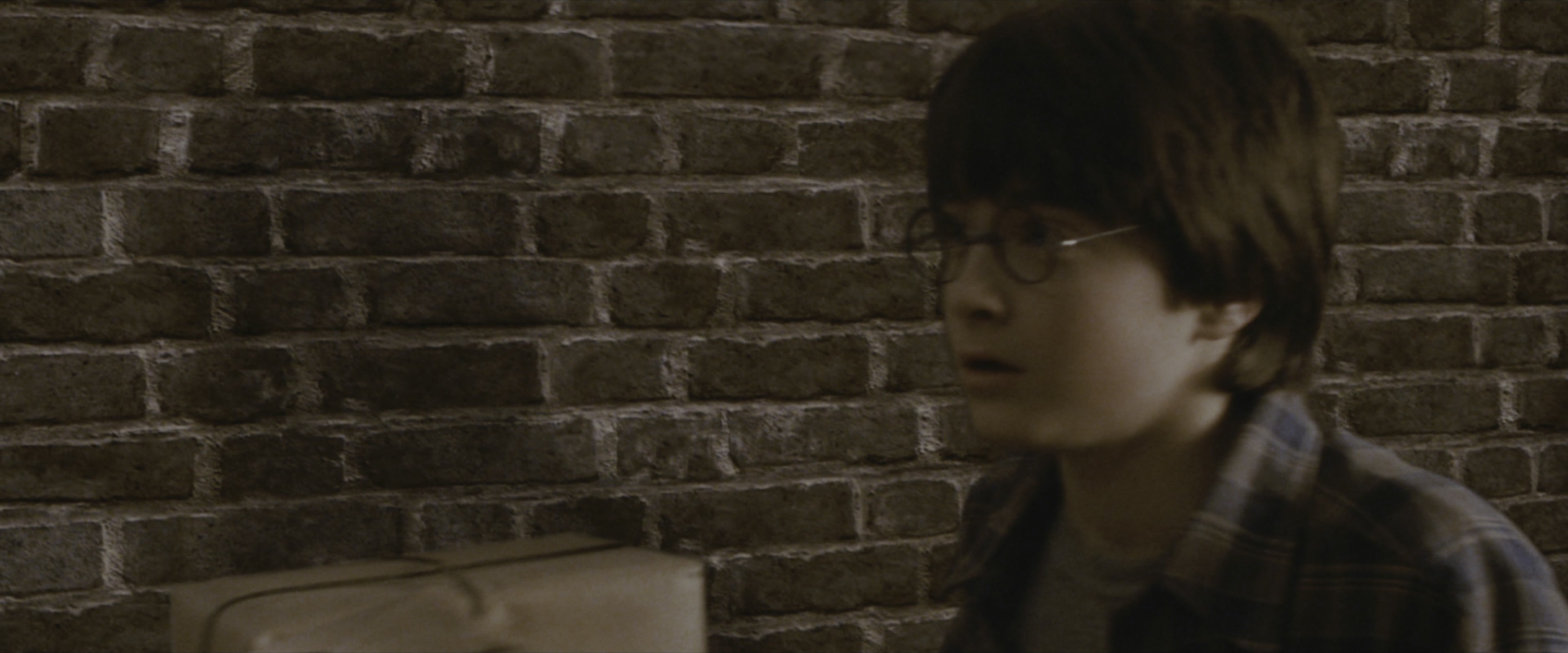Harry Potter and the Sorcerer's Stone (2001), wide, 2.40:1 — film still