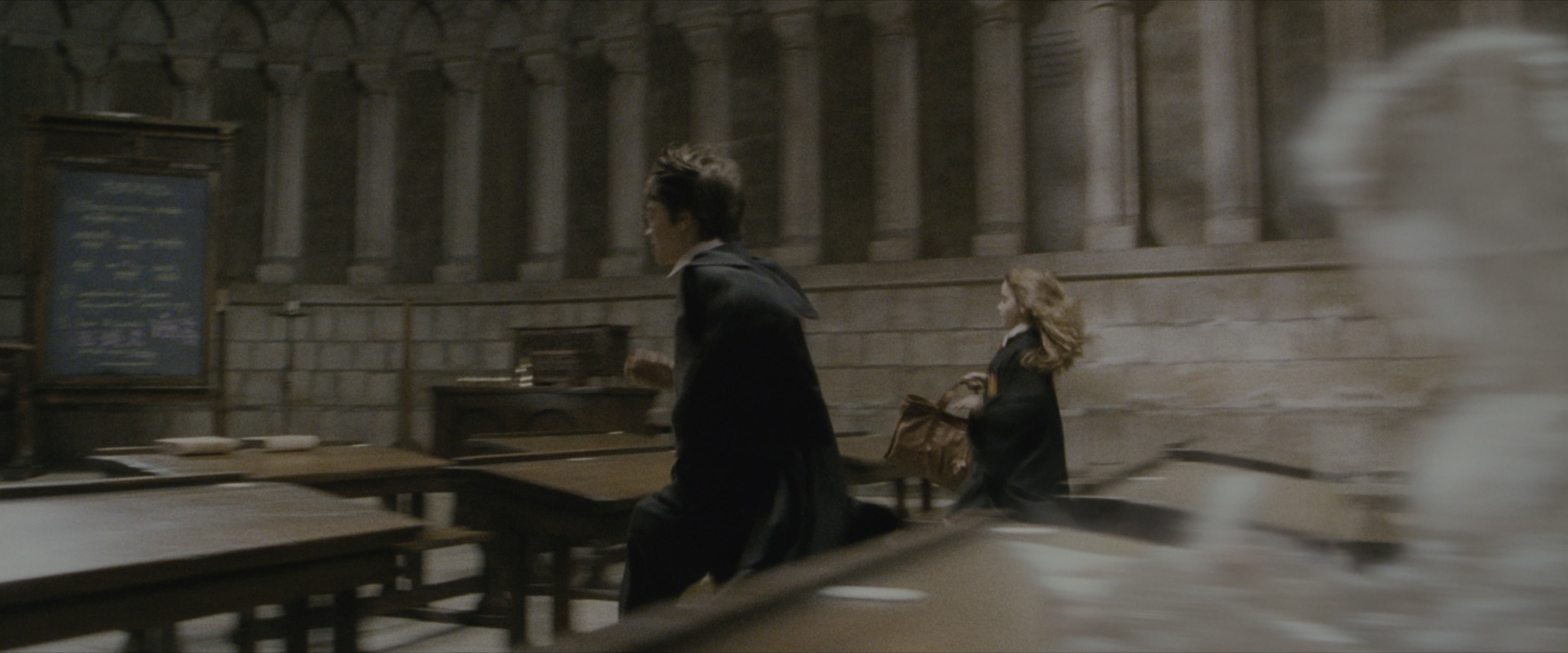 Harry Potter and the Sorcerer's Stone (2001), wide, 2.40:1 — film still