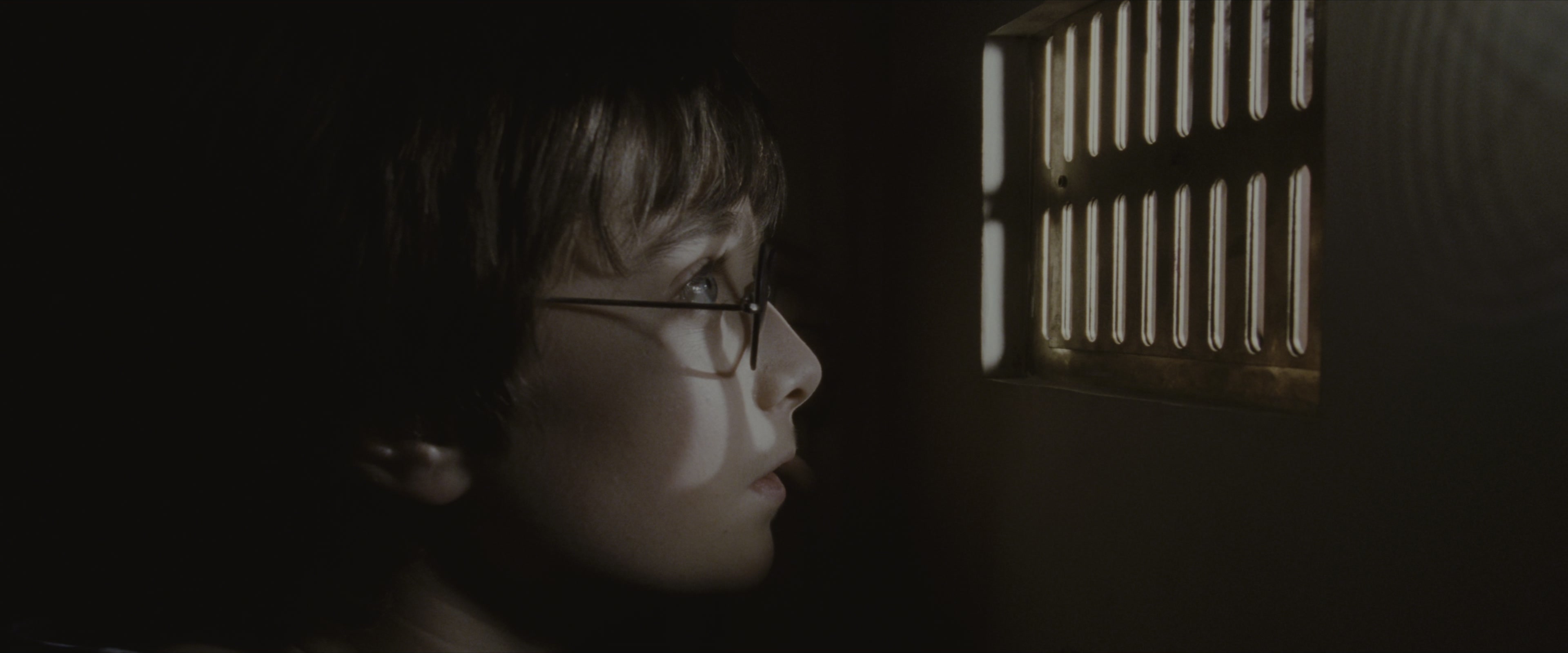 Harry Potter and the Sorcerer's Stone (2001), wide, 2.40:1 — film still