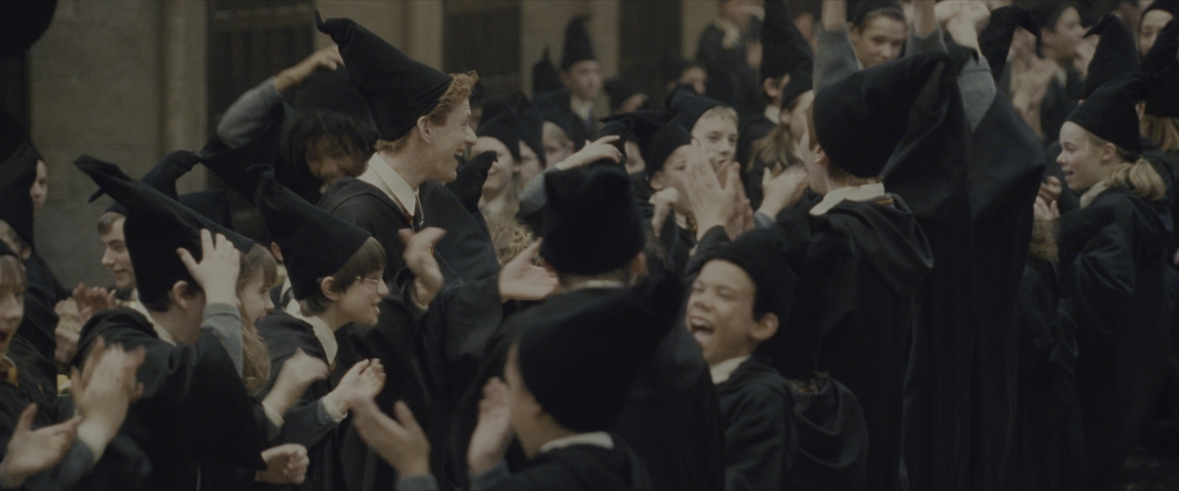 Harry Potter and the Sorcerer's Stone (2001), wide, 2.40:1 — film still