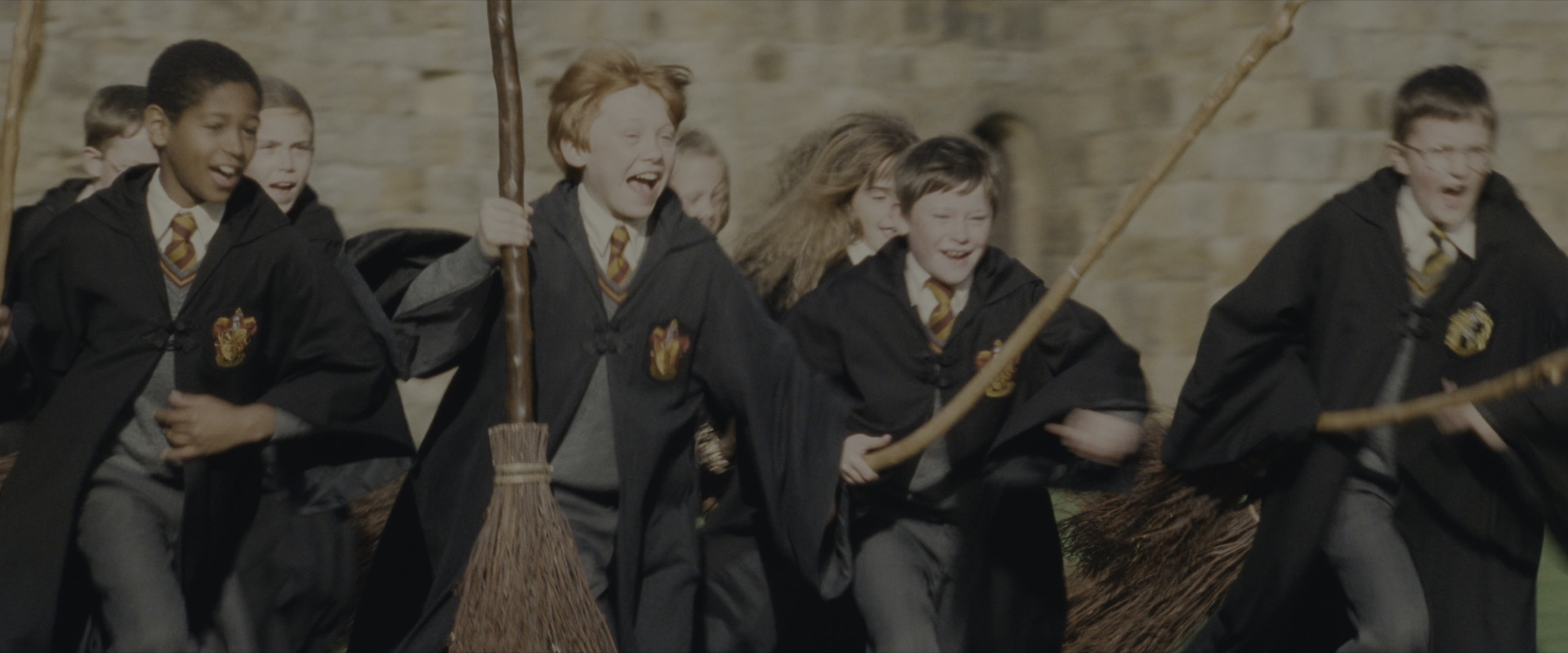 Harry Potter and the Sorcerer's Stone (2001), wide, 2.40:1 — film still
