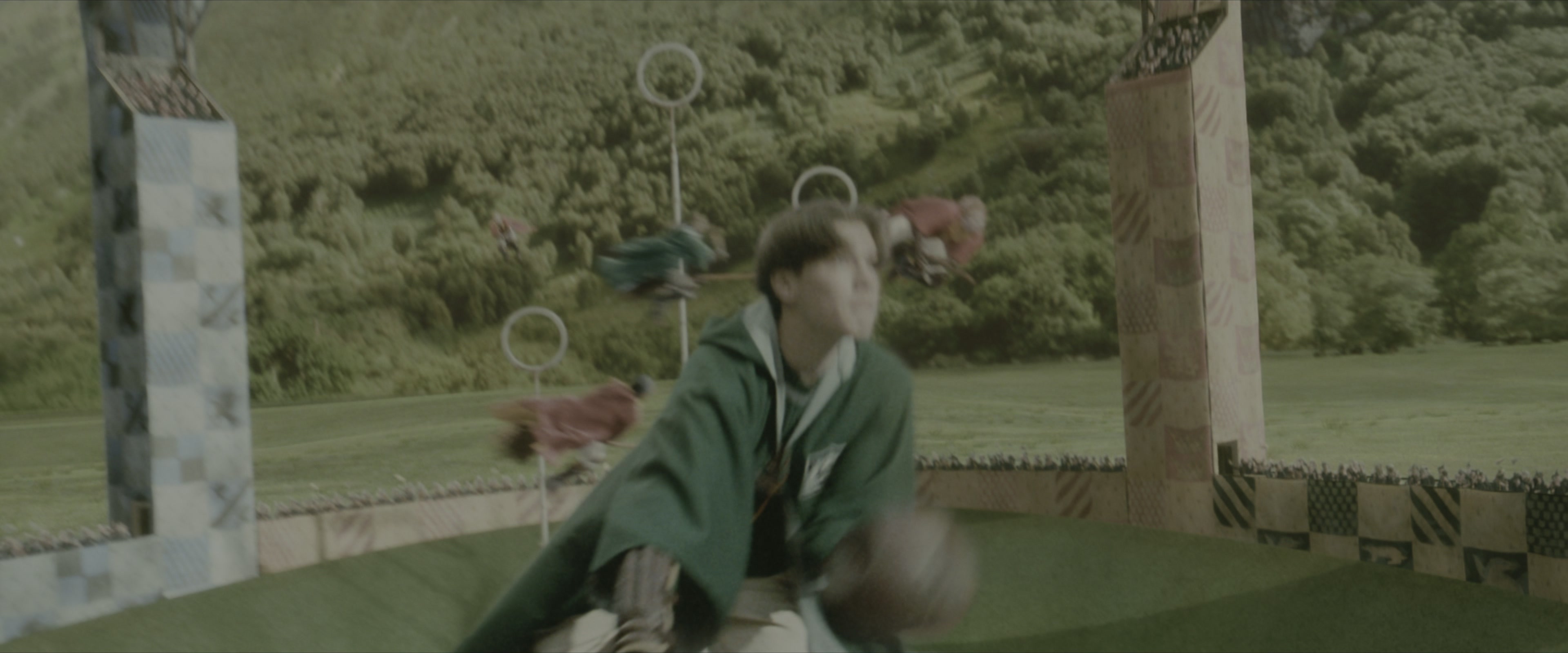 Harry Potter and the Sorcerer's Stone (2001), wide, 2.40:1 — film still