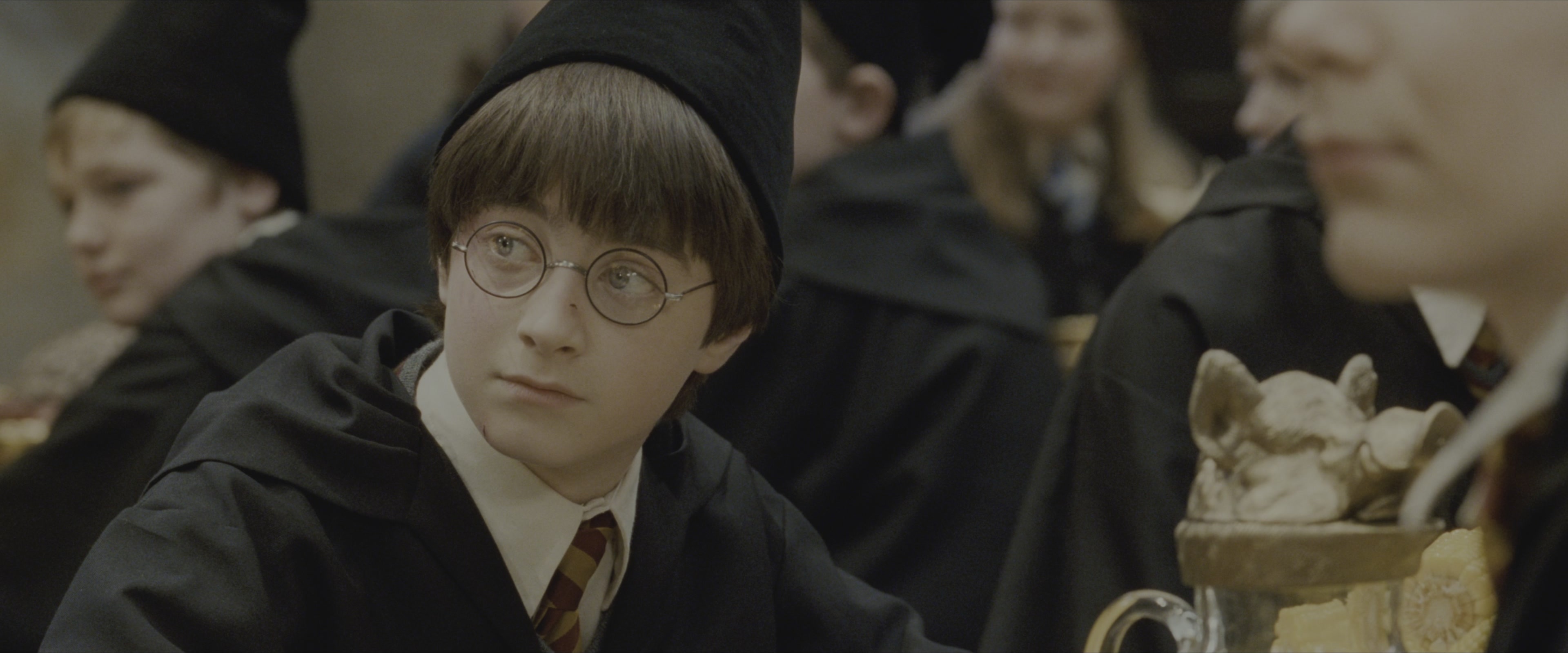 Harry Potter and the Sorcerer's Stone (2001), wide, 2.40:1 — film still