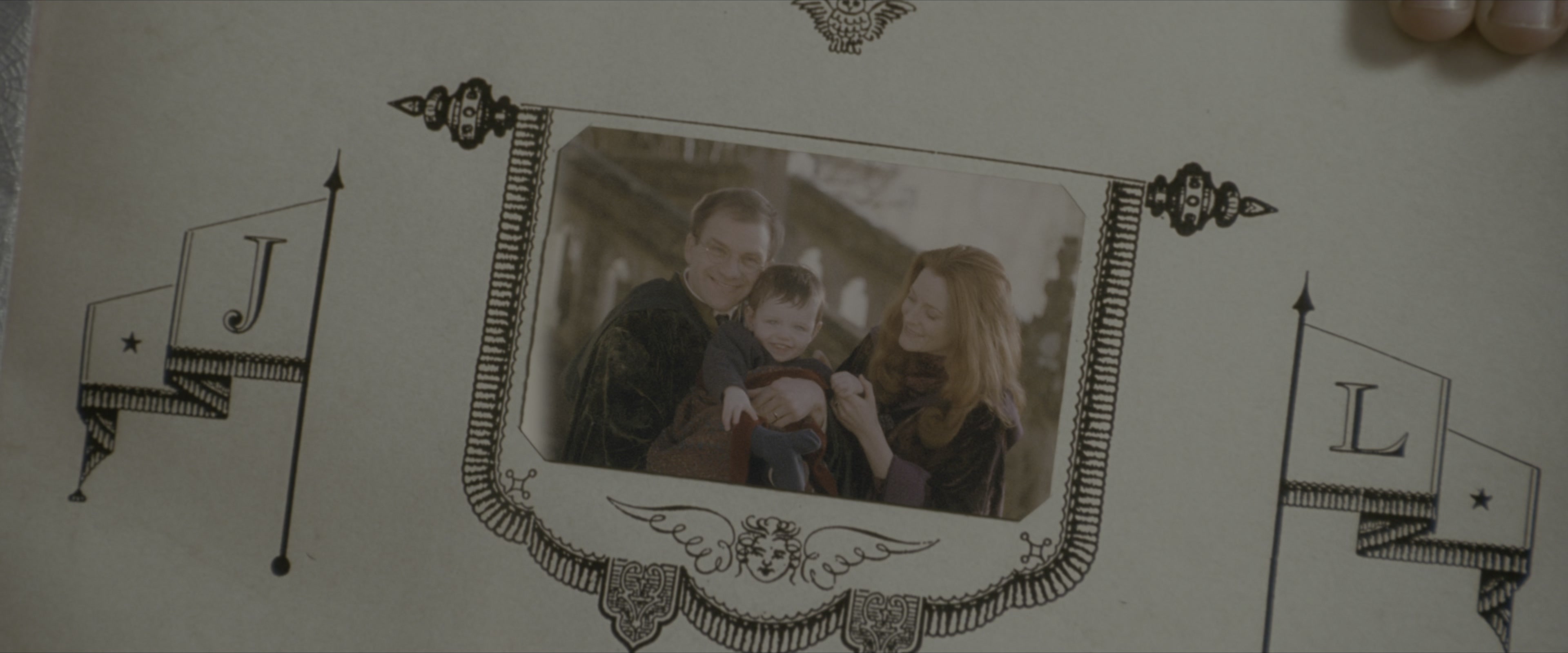 Harry Potter and the Sorcerer's Stone (2001), wide, 2.40:1 — film still