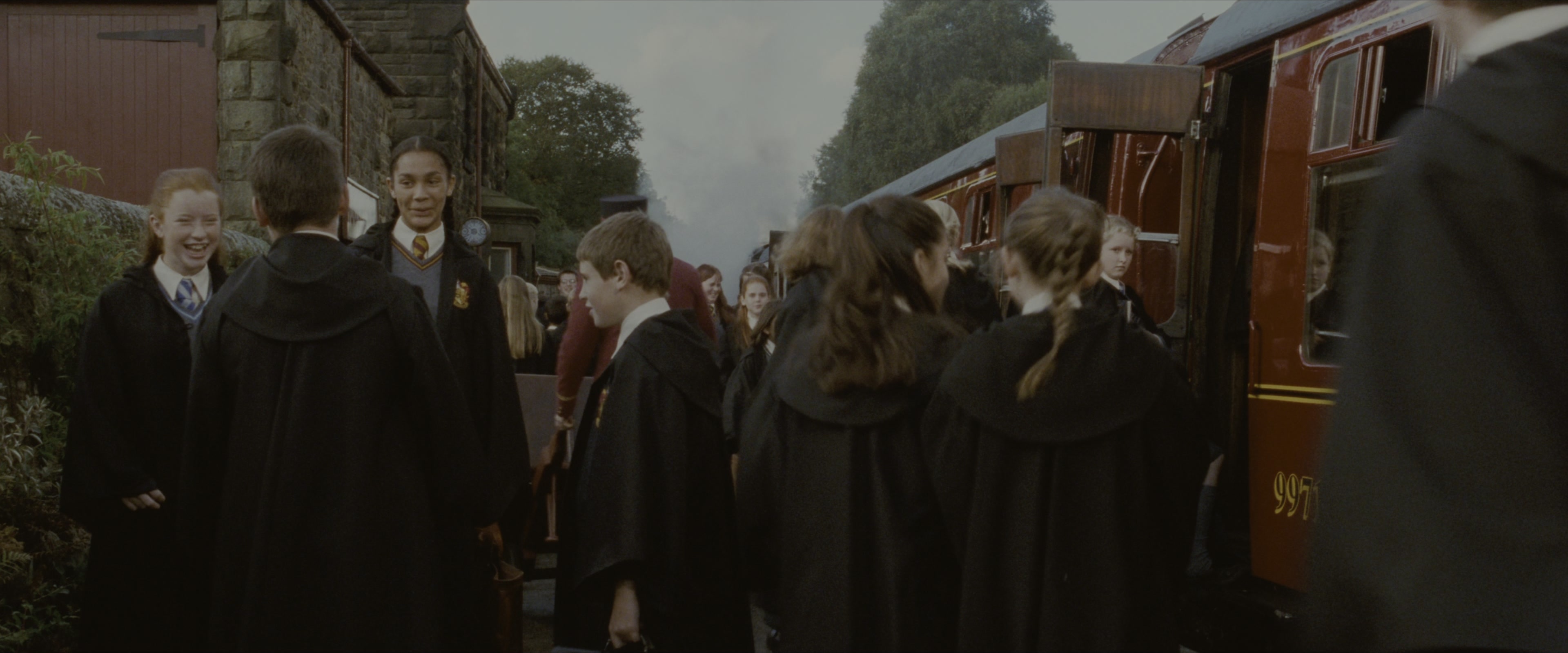 Harry Potter and the Sorcerer's Stone (2001), wide, 2.40:1 — film still