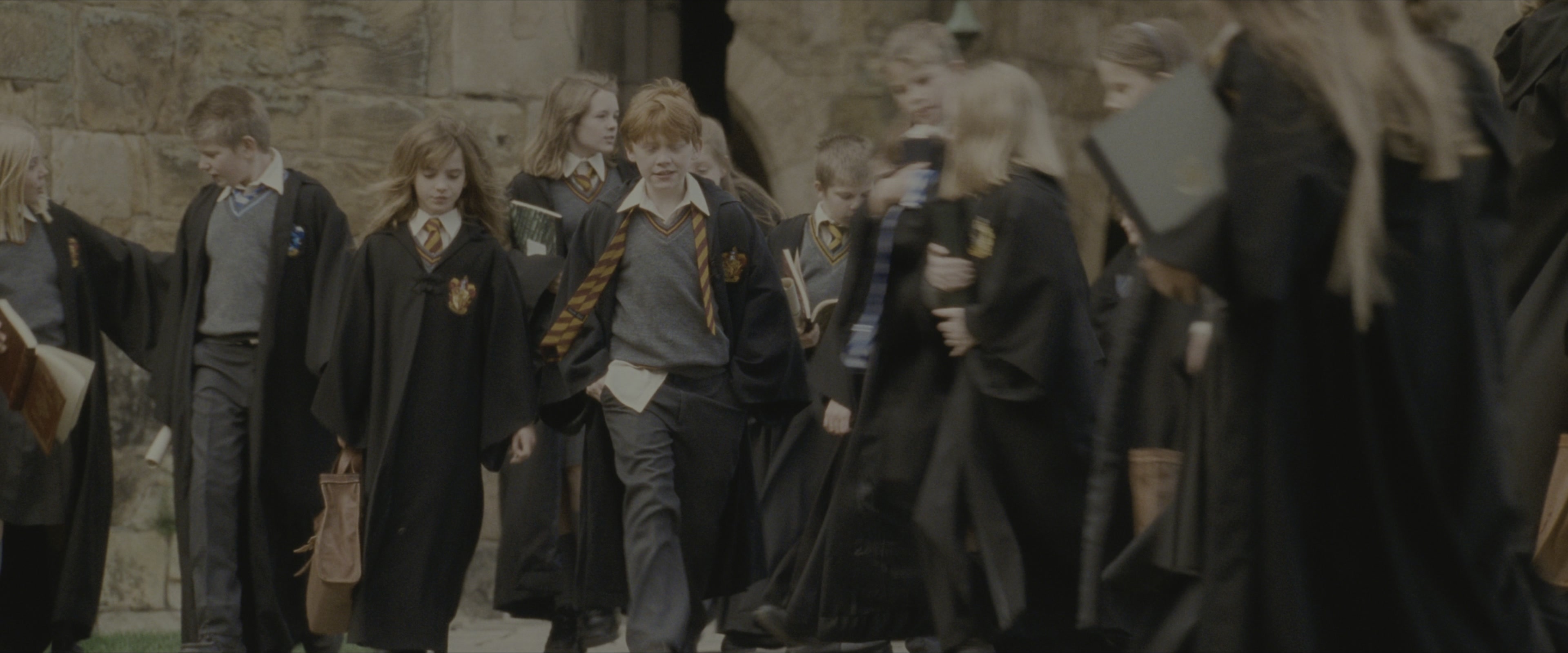Harry Potter and the Sorcerer's Stone (2001), wide, 2.40:1 — film still