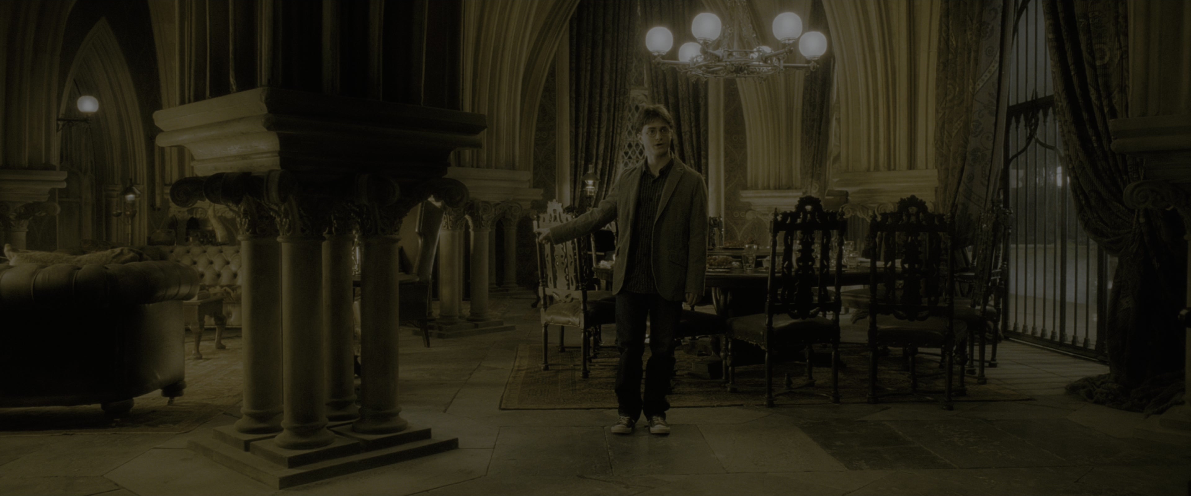 Harry Potter and the Half-Blood Prince (2009), wide, 2.40:1 — film still