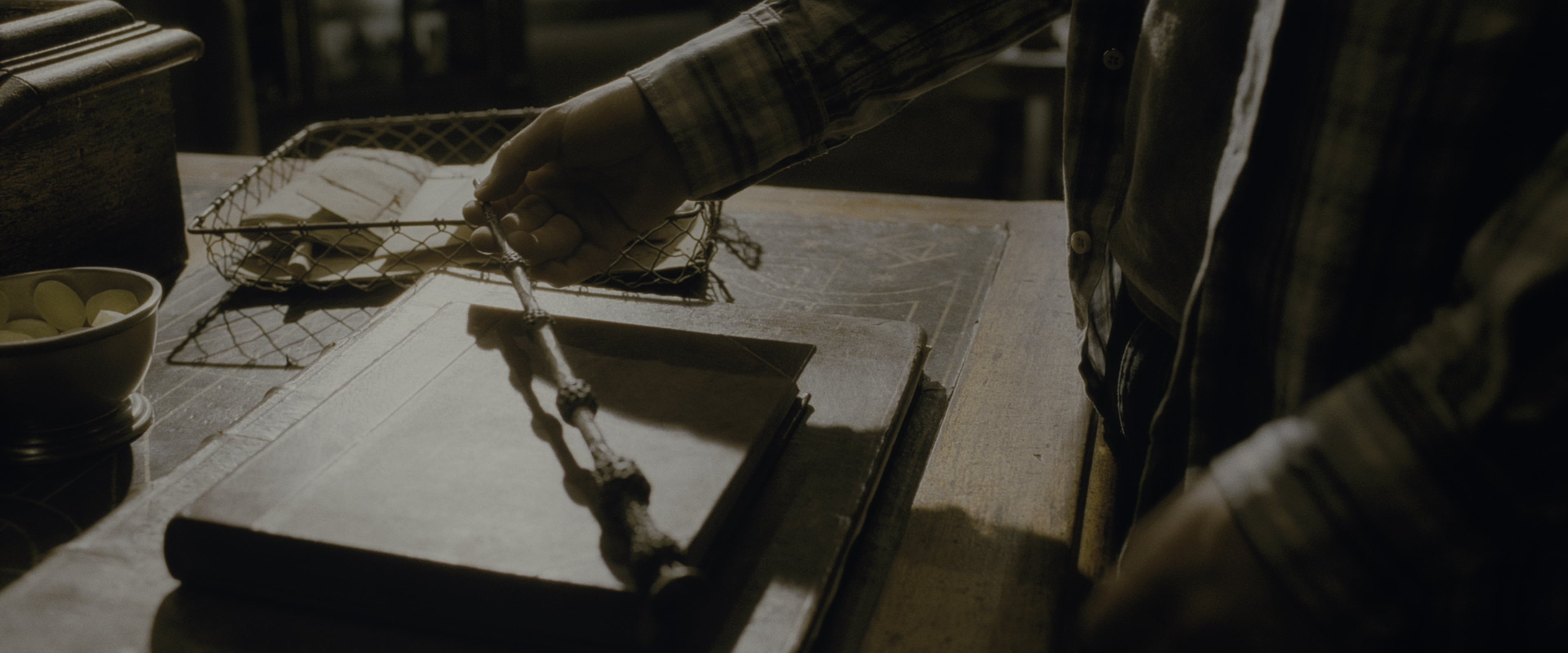 Harry Potter and the Half-Blood Prince (2009), wide, 2.40:1 — film still