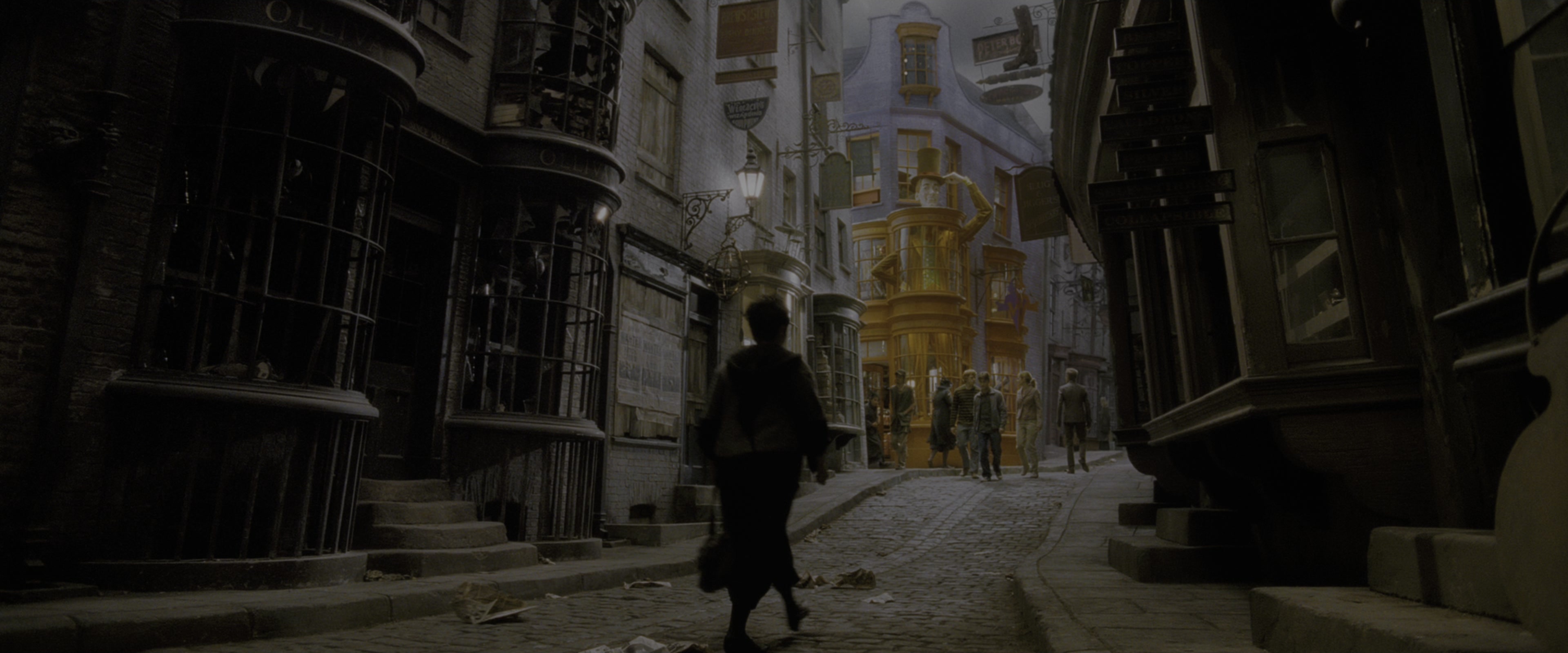 Harry Potter and the Half-Blood Prince (2009), wide, 2.40:1 — film still