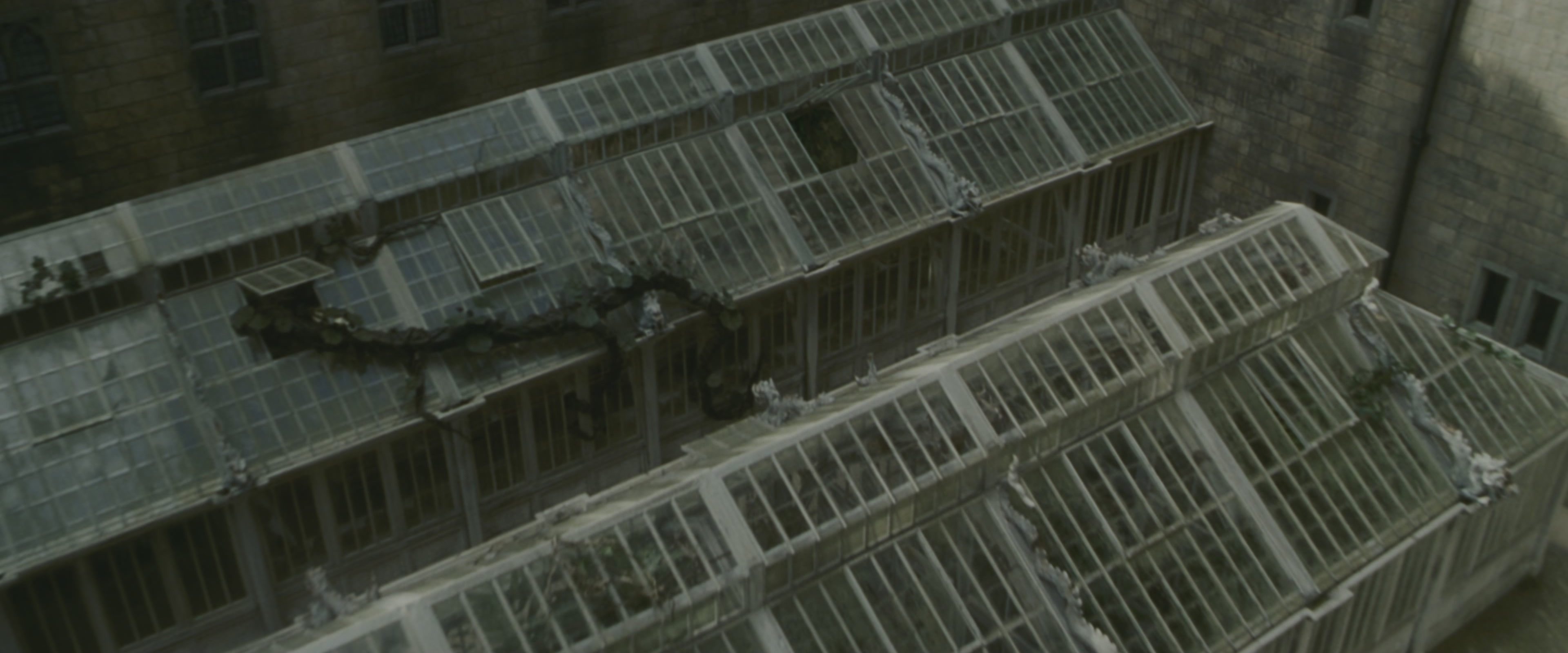 Harry Potter and the Chamber of Secrets (2002), wide, 2.40:1 — film still