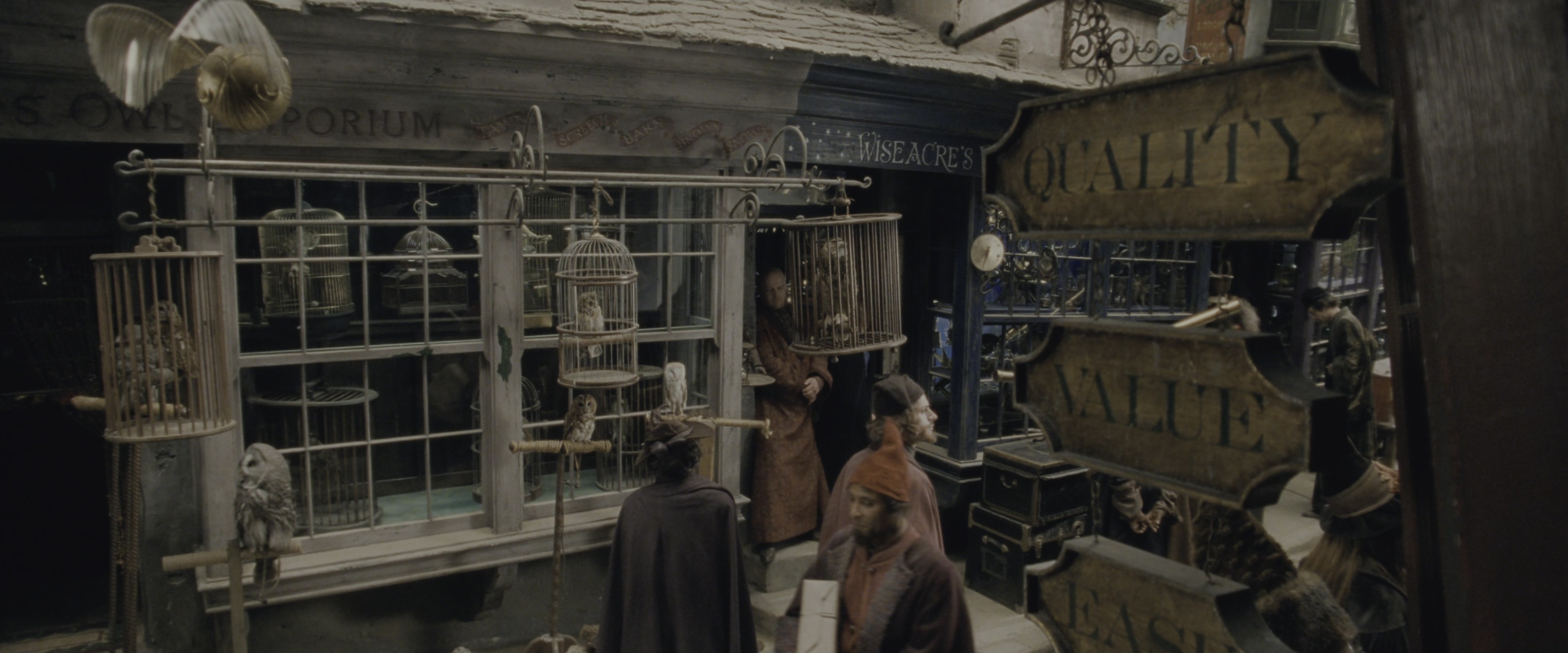 Harry Potter and the Chamber of Secrets (2002), wide, 2.40:1 — film still