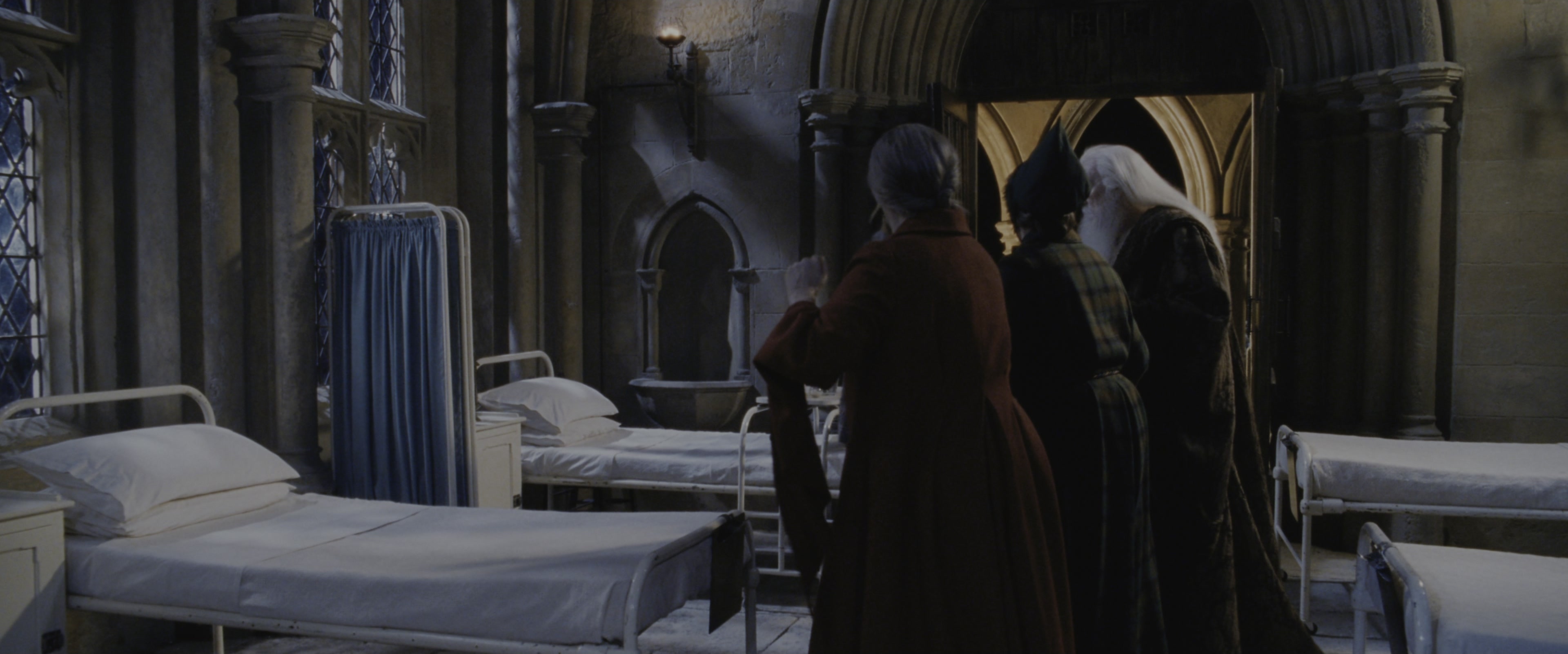 Harry Potter and the Chamber of Secrets (2002), wide, 2.40:1 — film still