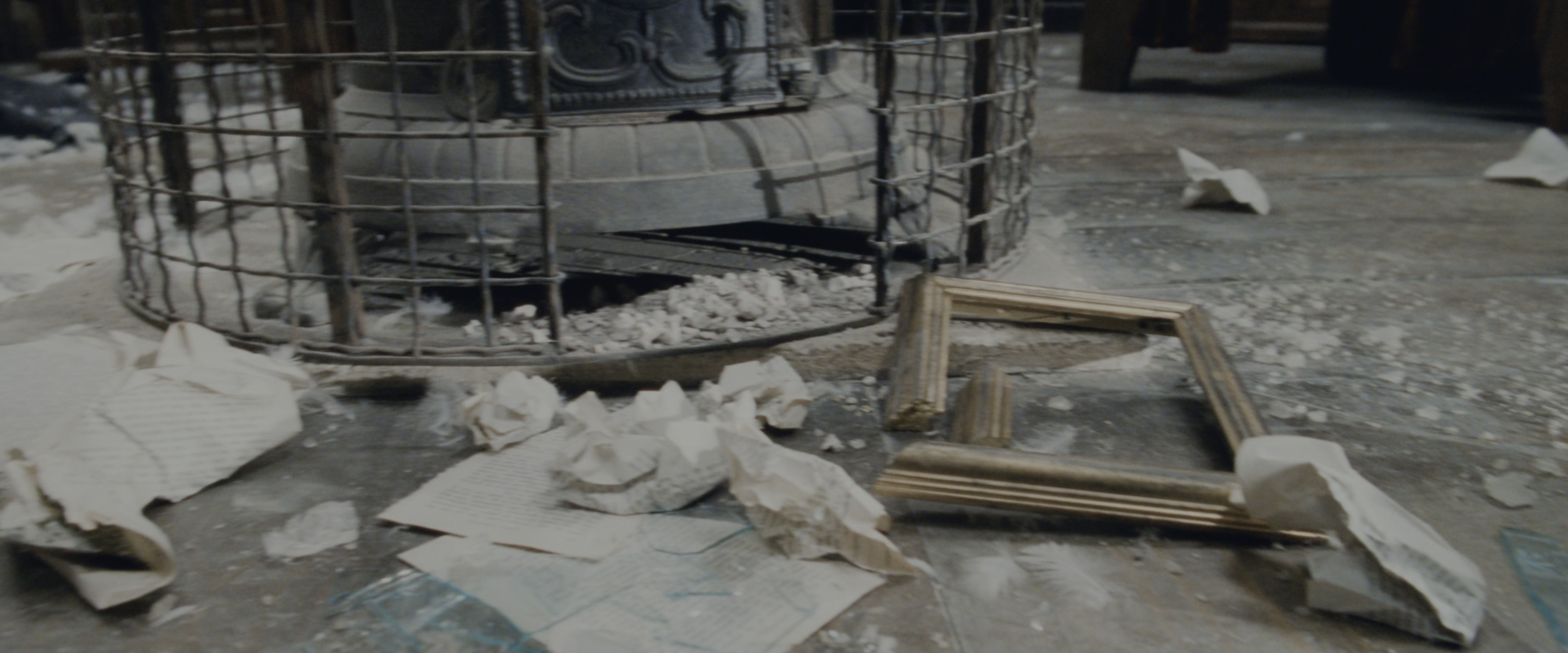 Harry Potter and the Chamber of Secrets (2002), wide, 2.40:1 — film still