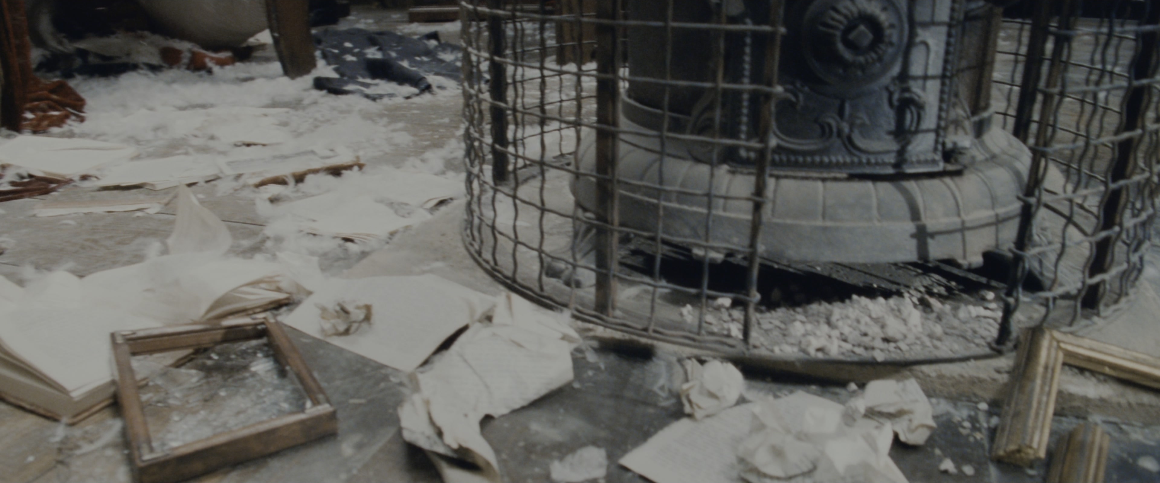 Harry Potter and the Chamber of Secrets (2002), wide, 2.40:1 — film still