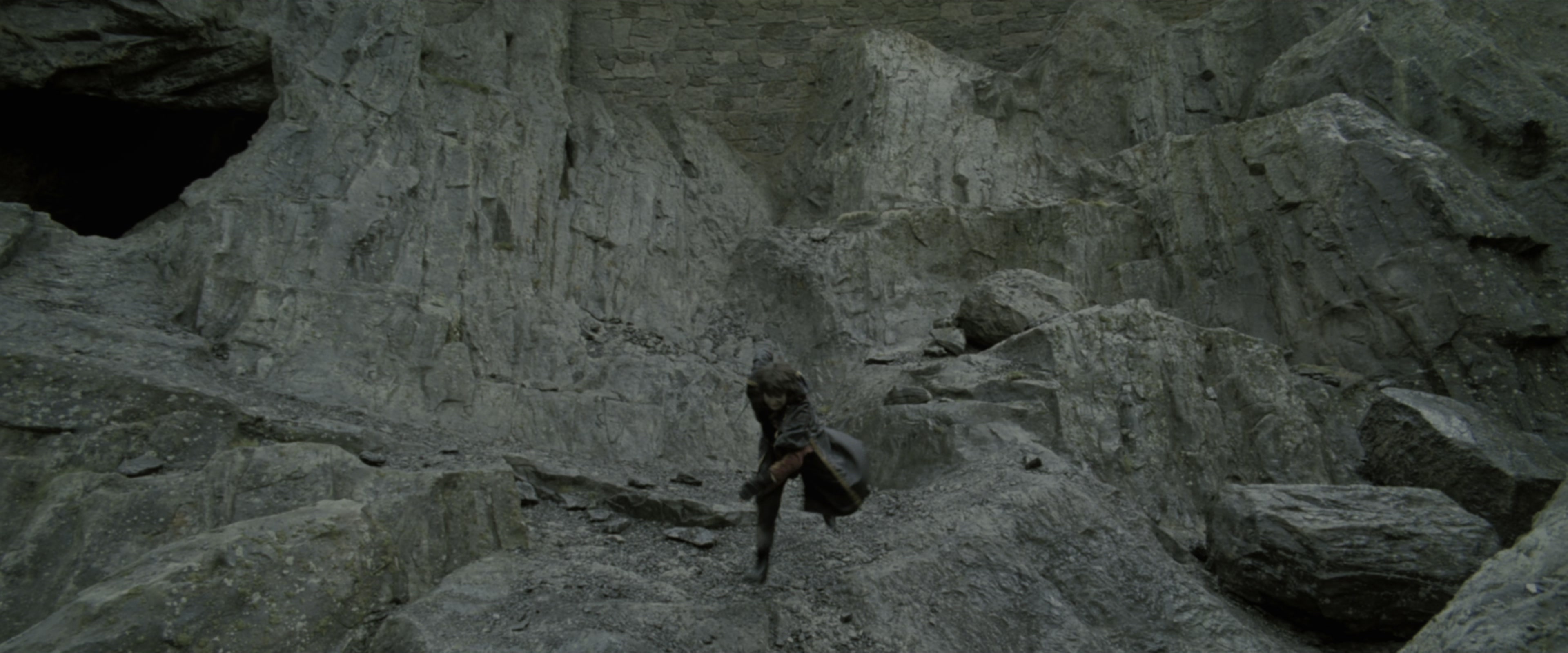 Harry Potter and the Goblet of Fire (2005), wide, 2.40:1 — film still