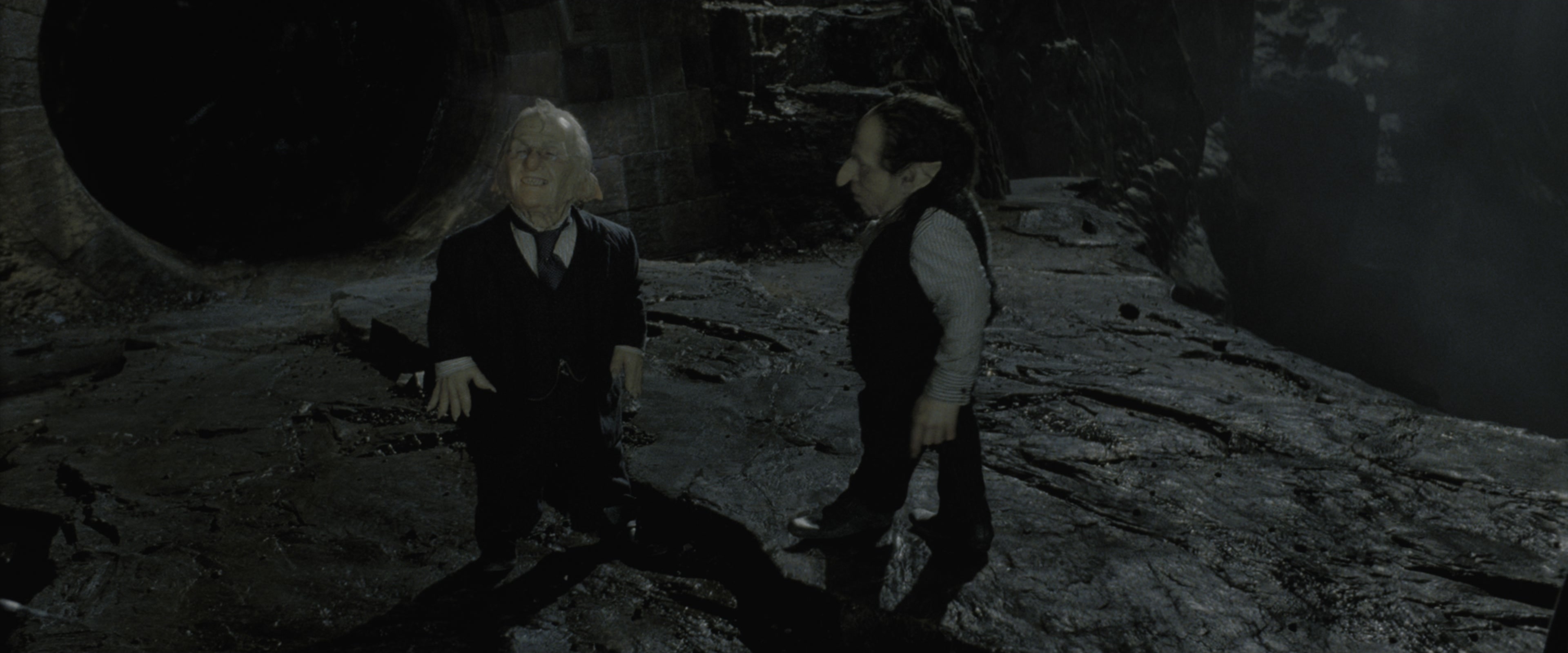 Harry Potter and the Deathly Hallows - Part 2 (2011), wide, 2.40:1 — film still