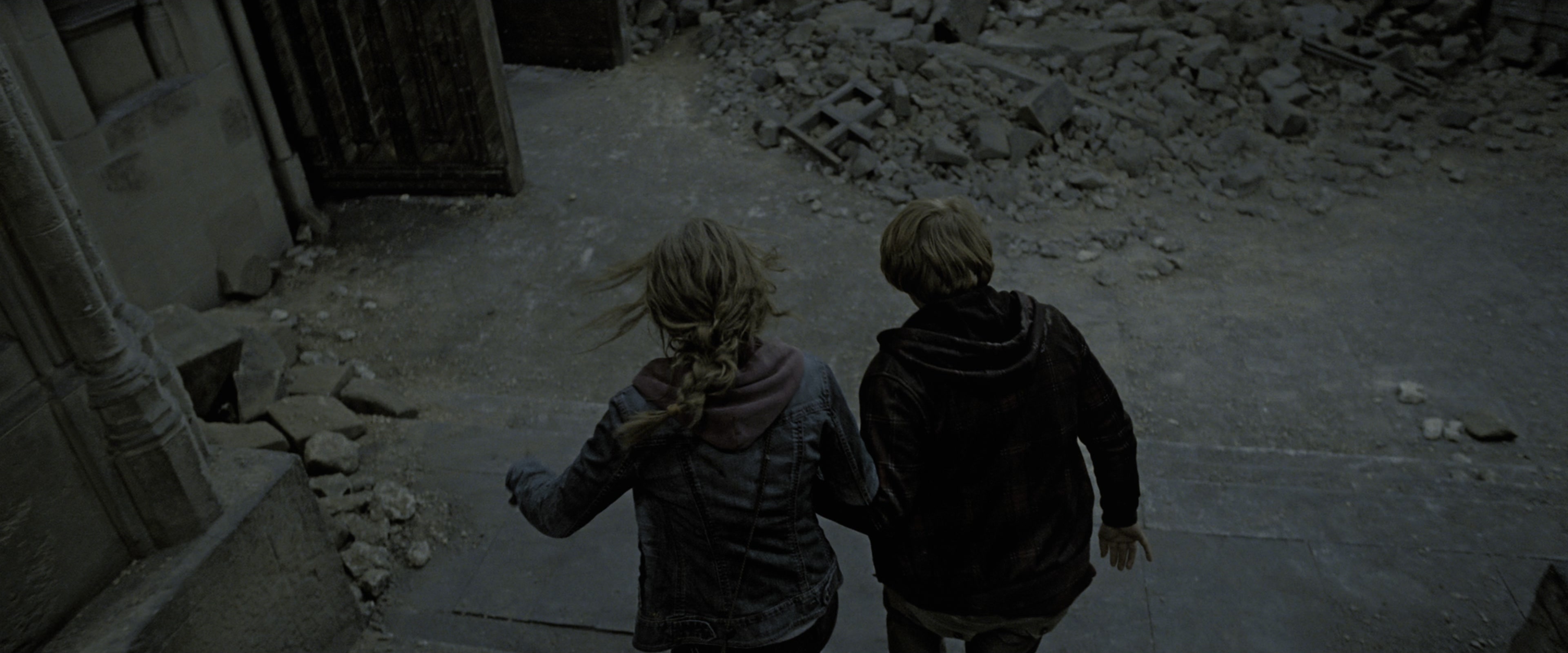 Harry Potter and the Deathly Hallows - Part 2 (2011), wide, 2.40:1 — film still