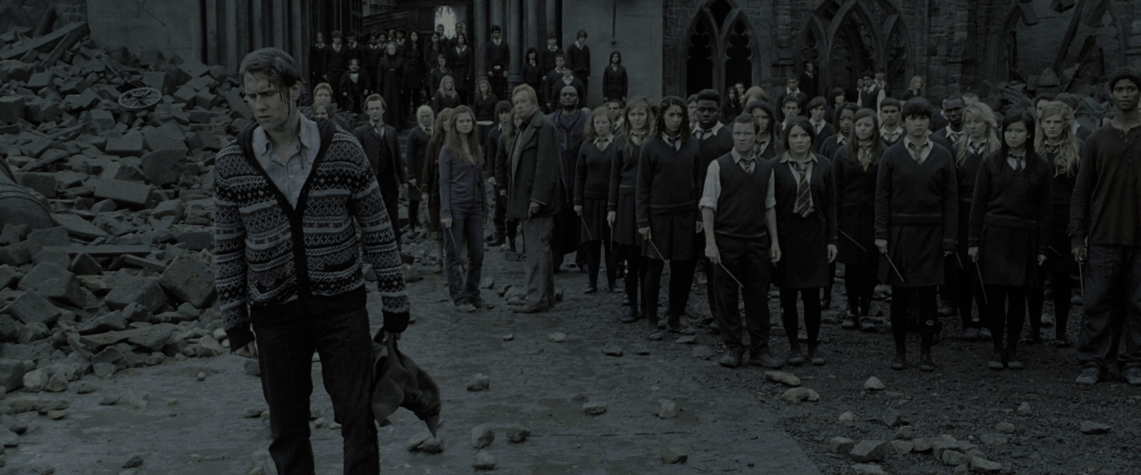 Harry Potter and the Deathly Hallows - Part 2 (2011), wide, 2.40:1 — film still
