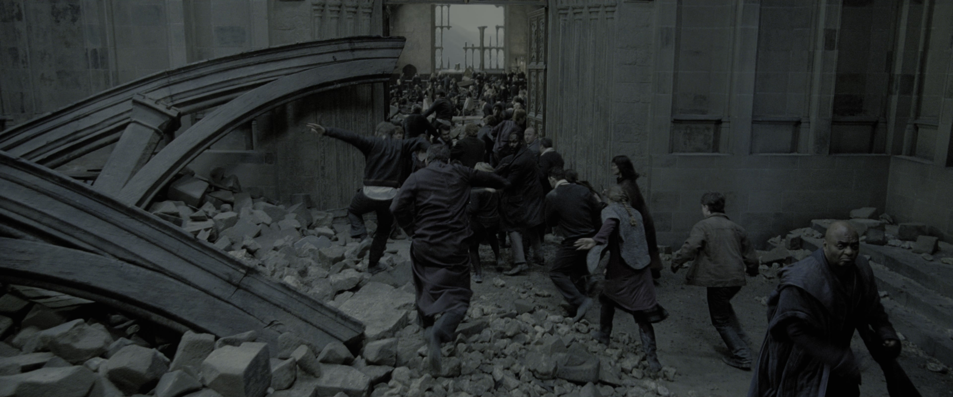 Harry Potter and the Deathly Hallows - Part 2 (2011), wide, 2.40:1 — film still