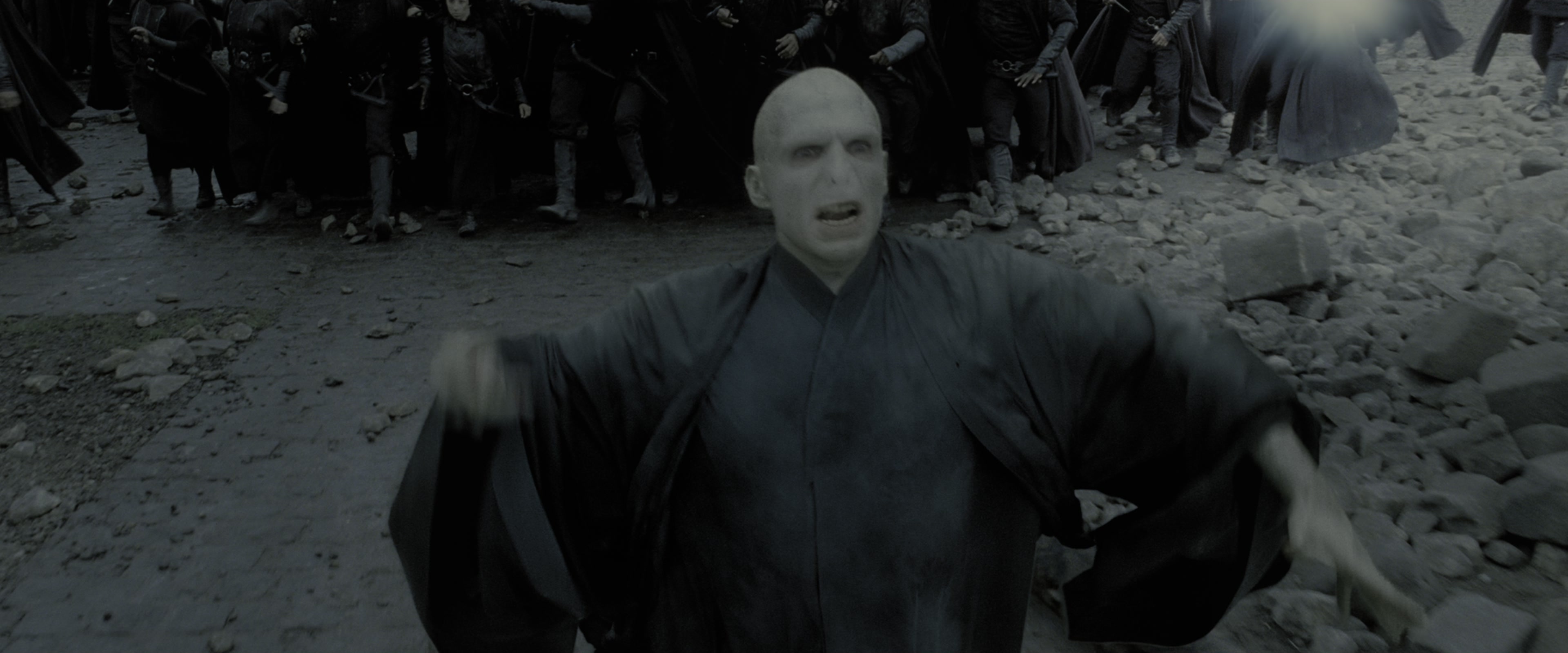 Harry Potter and the Deathly Hallows - Part 2 (2011), wide, 2.40:1 — film still